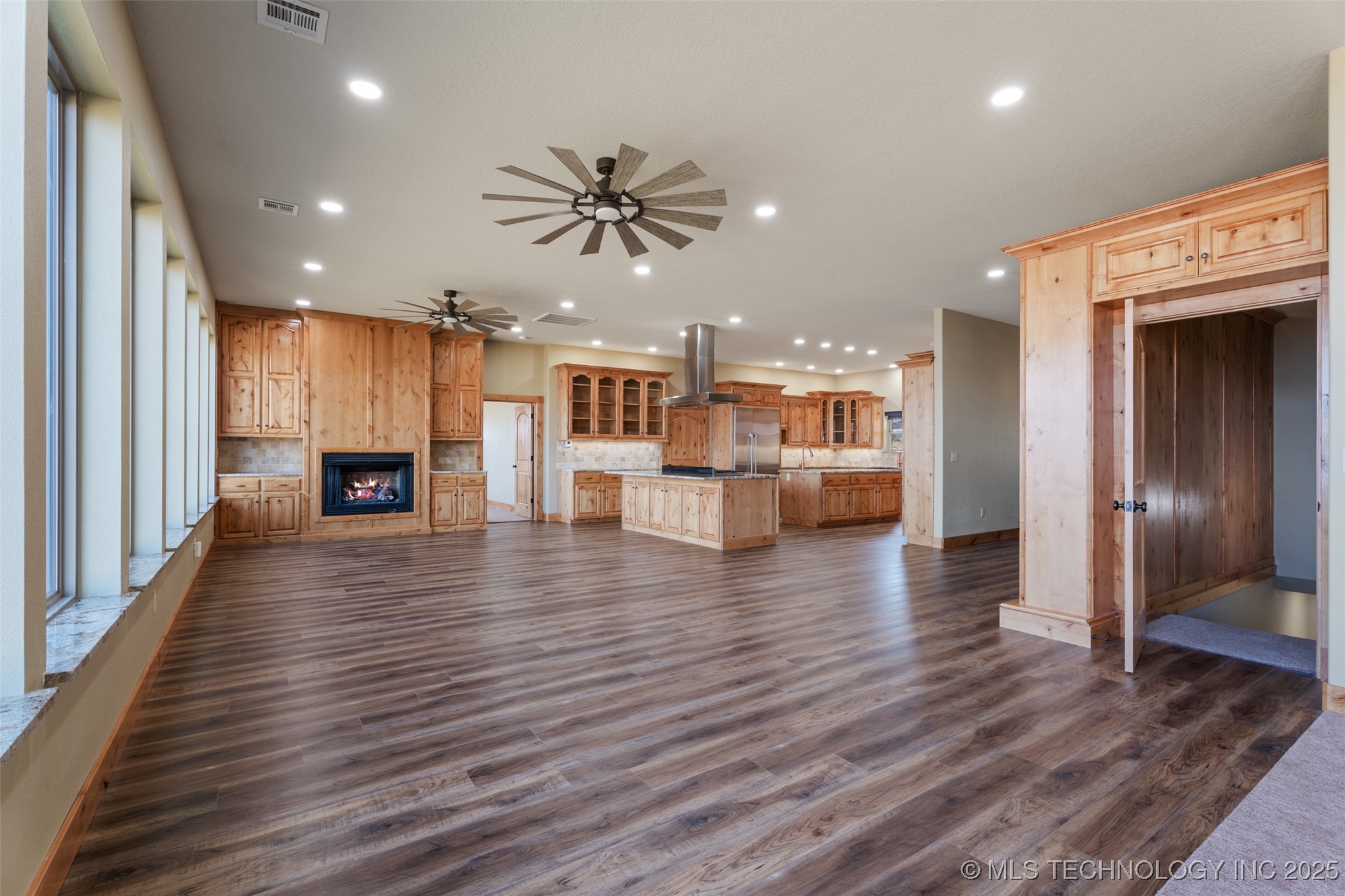 64521 E 256 Place Grove OK 74344