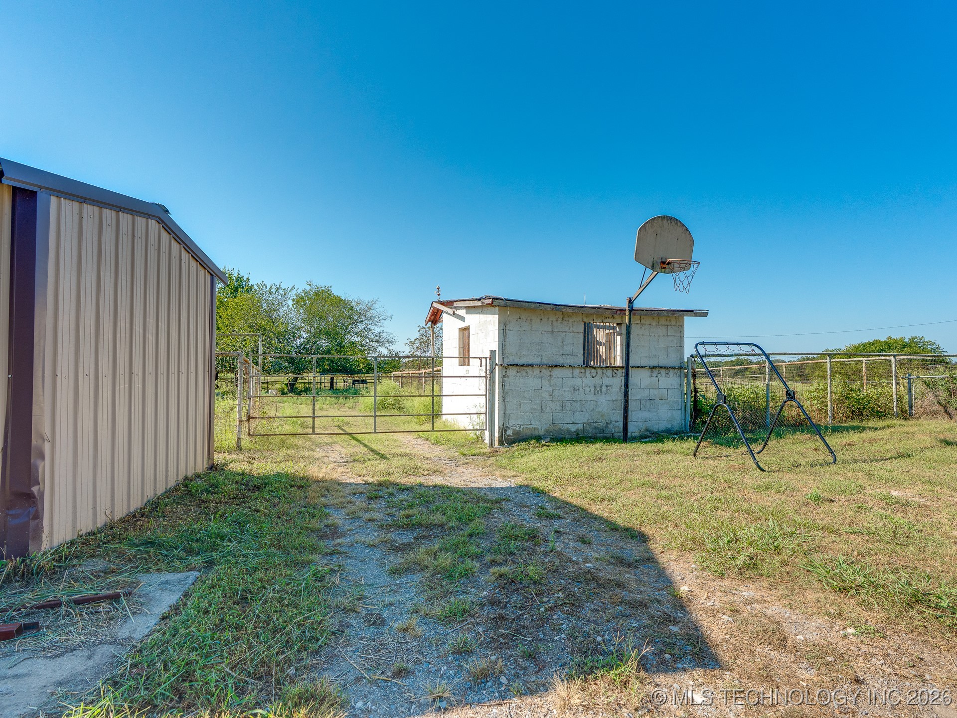 36885 County Road 1670 Tupelo OK 74572