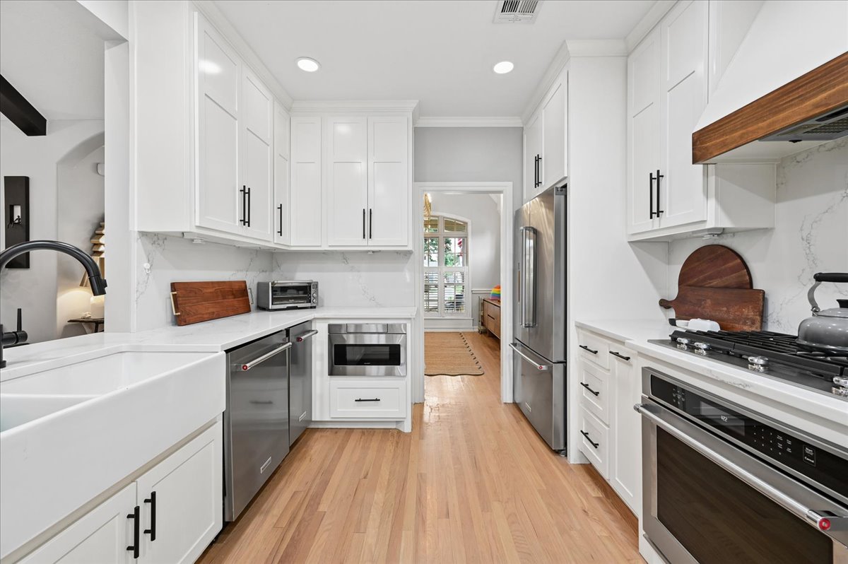 1409 E 35th Place Tulsa OK 74105