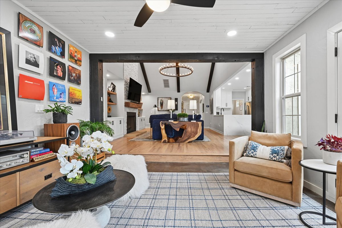 1409 E 35th Place Tulsa OK 74105