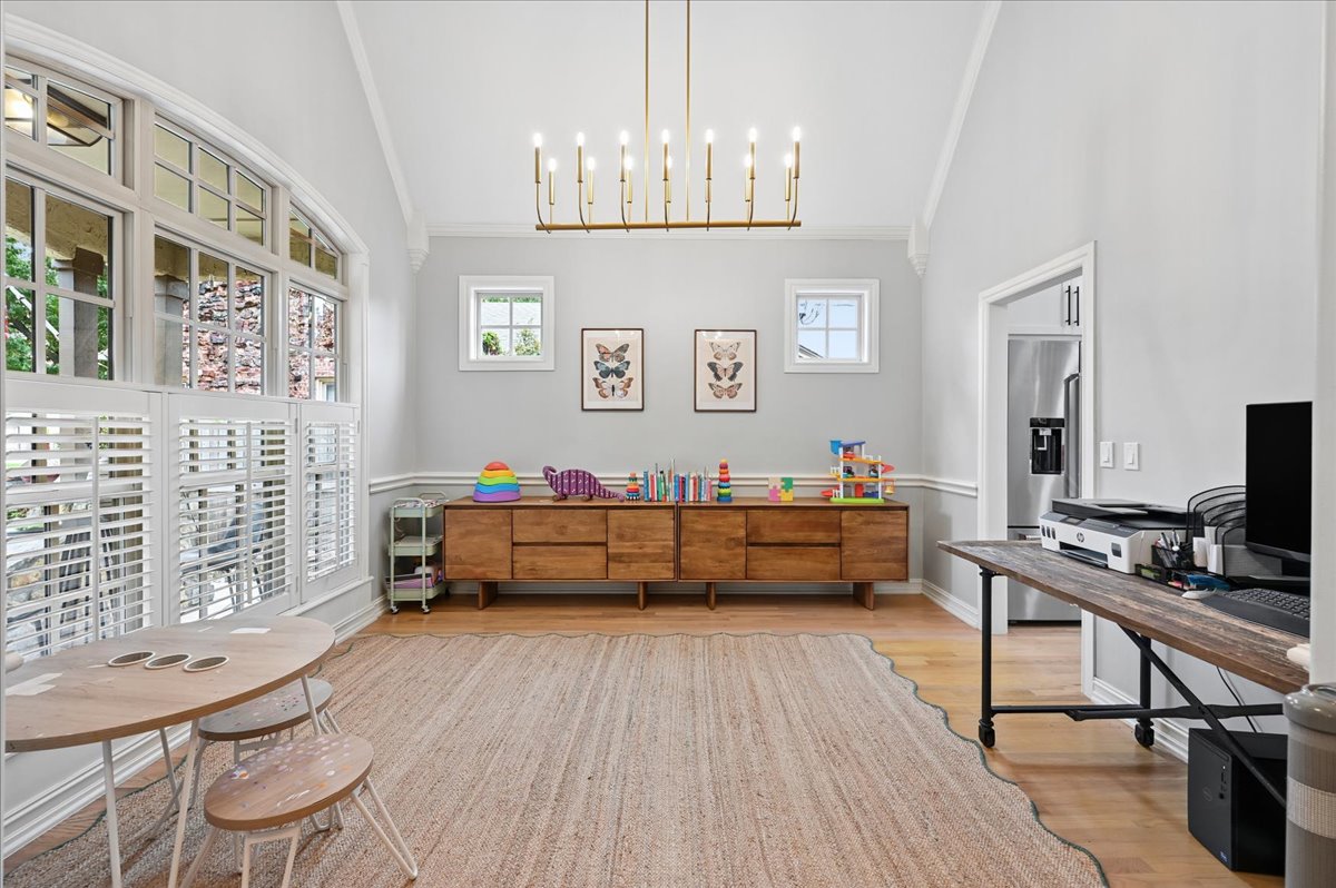 1409 E 35th Place Tulsa OK 74105