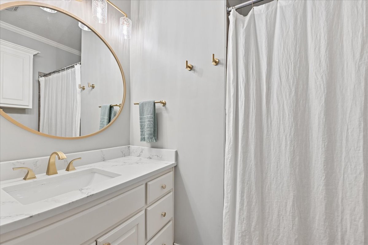 1409 E 35th Place Tulsa OK 74105