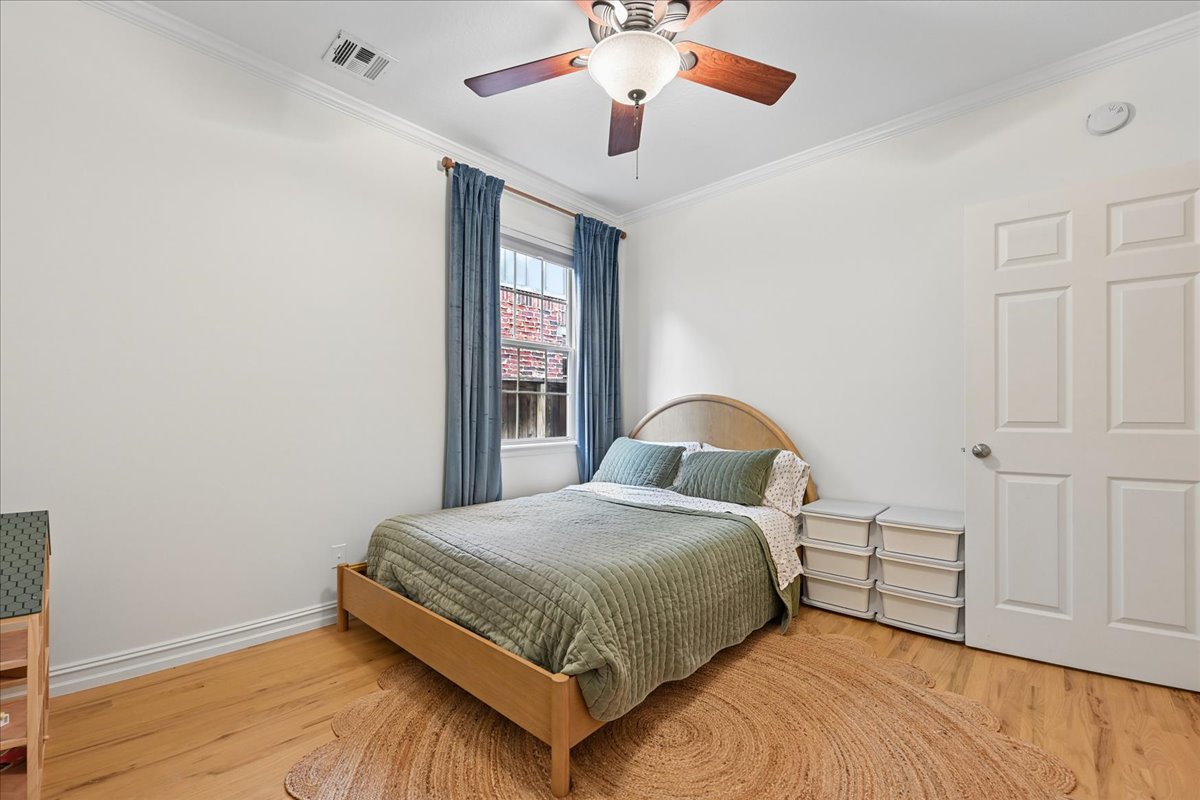 1409 E 35th Place Tulsa OK 74105