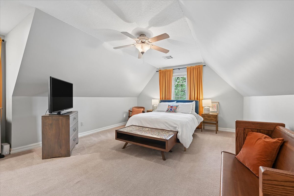 1409 E 35th Place Tulsa OK 74105