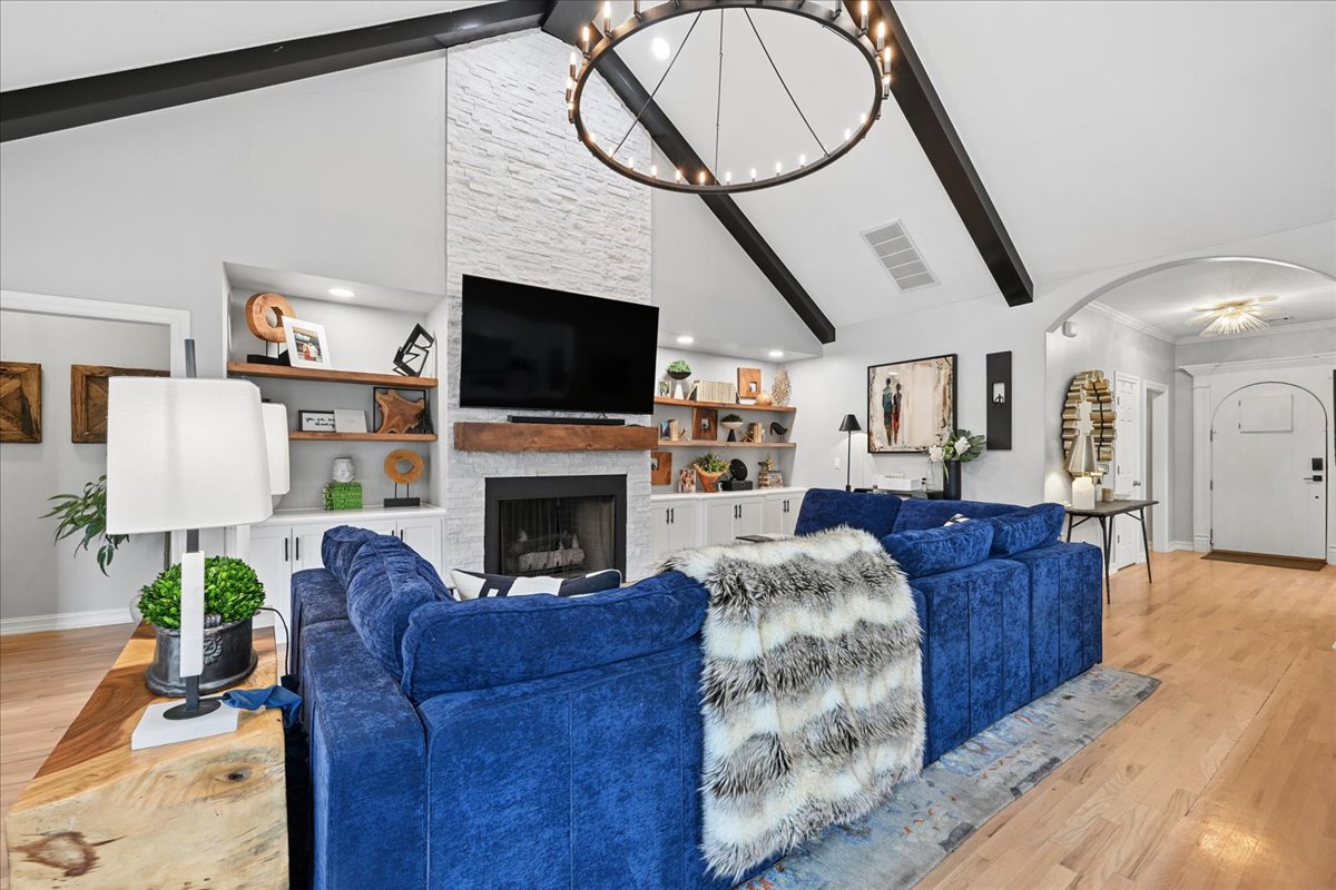 1409 E 35th Place Tulsa OK 74105