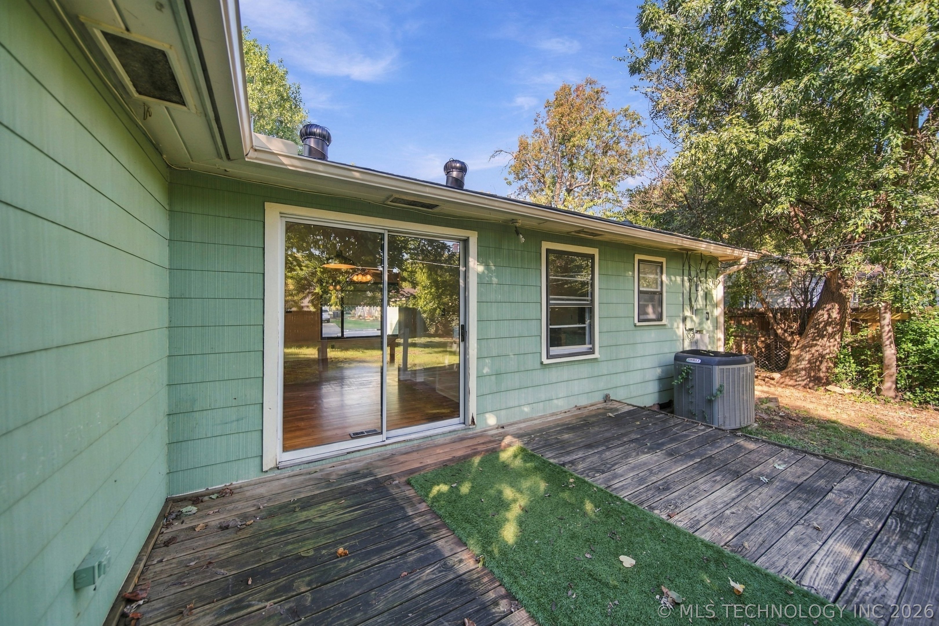 4689 S Rockford Avenue Tulsa OK 74105