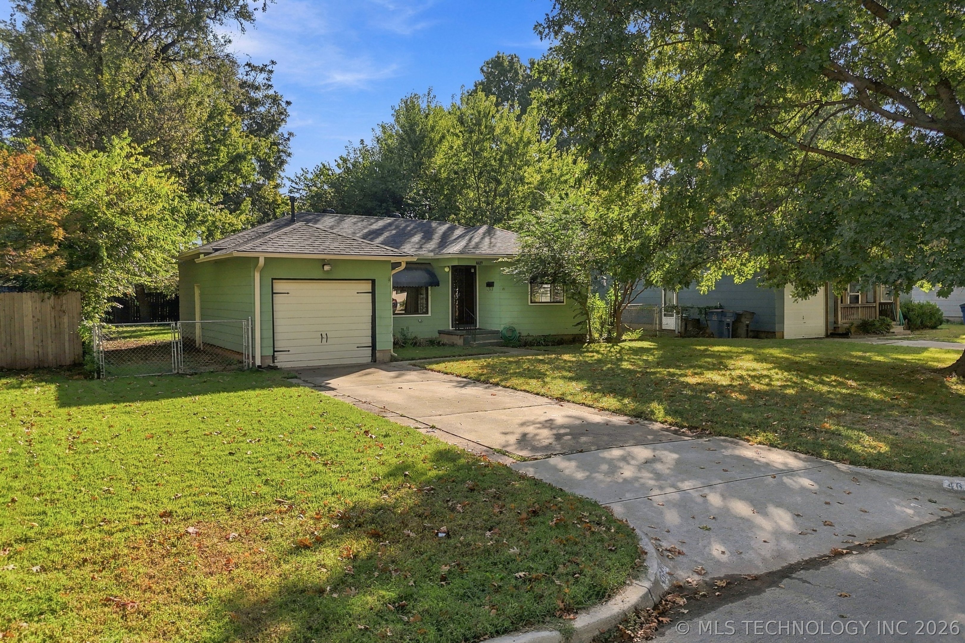 4689 S Rockford Avenue Tulsa OK 74105