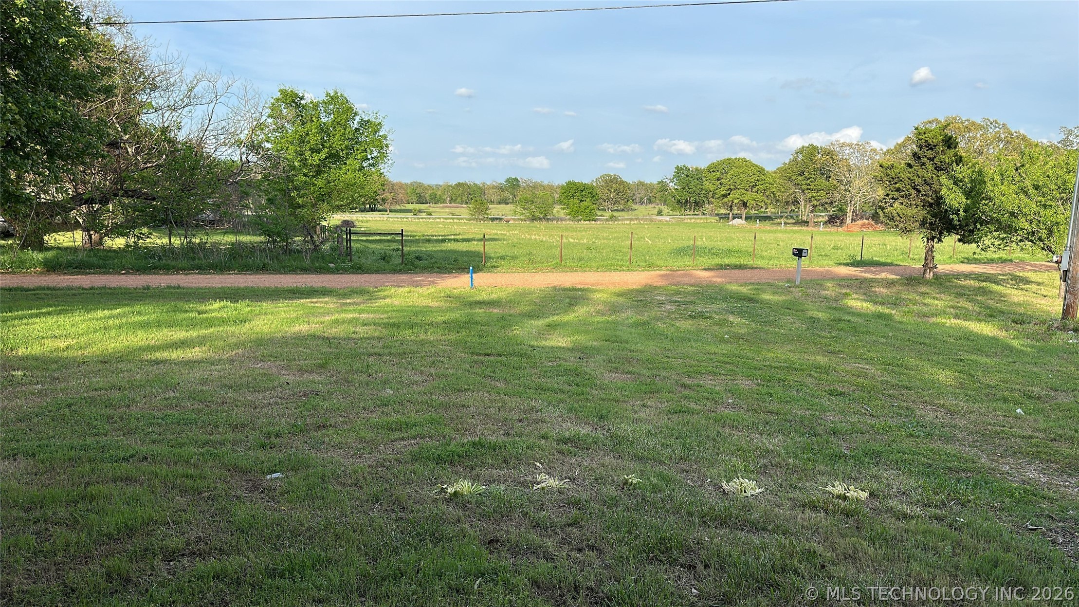 9357 N 547 Road Hulbert OK 74441