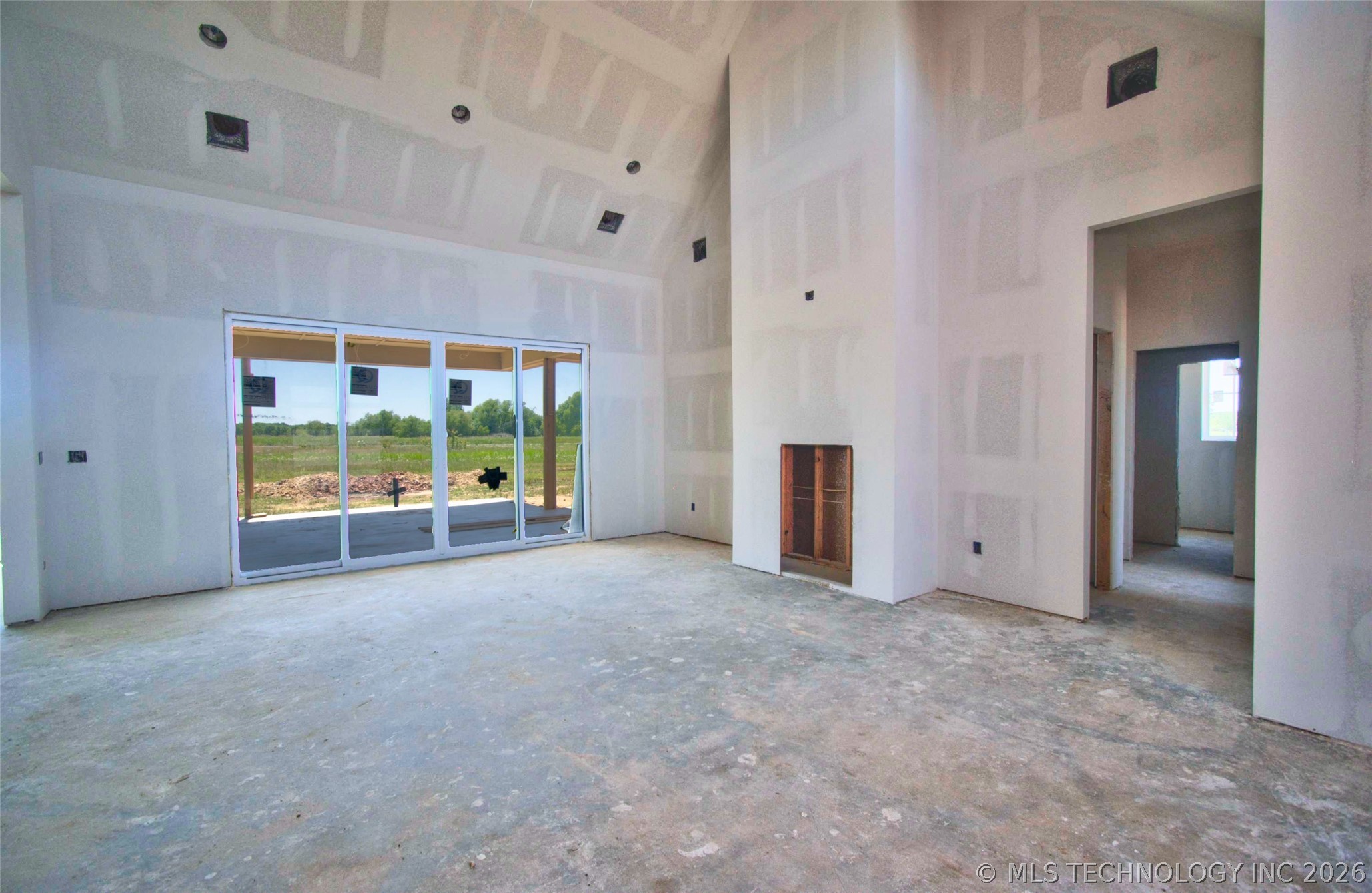 1413 Gunner Lane Muskogee OK 74403