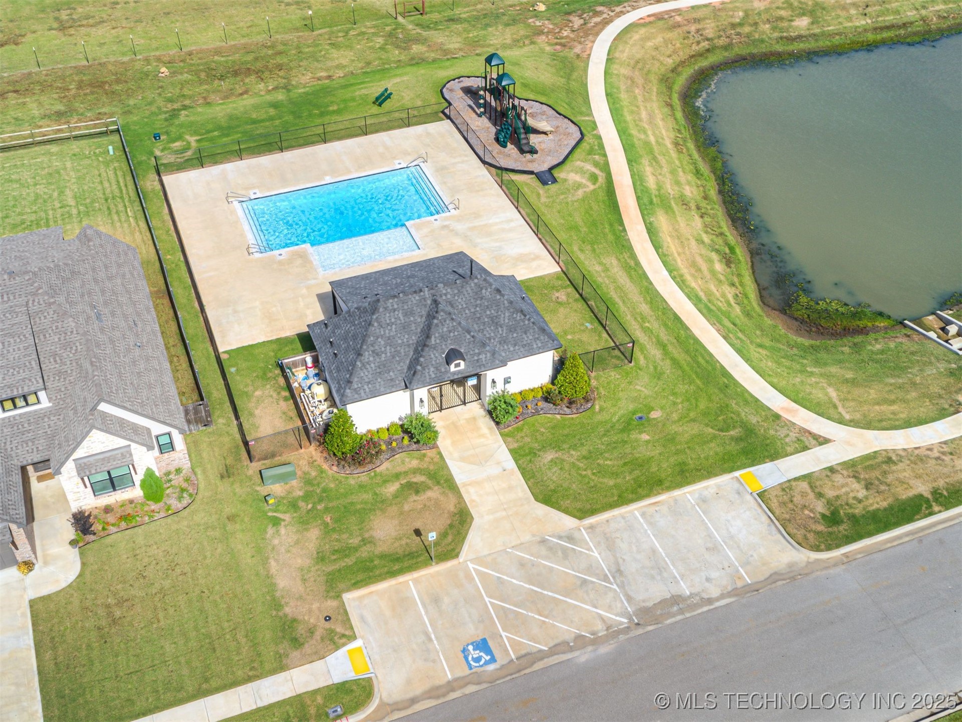 13634 S 20th Place E Bixby OK 74008