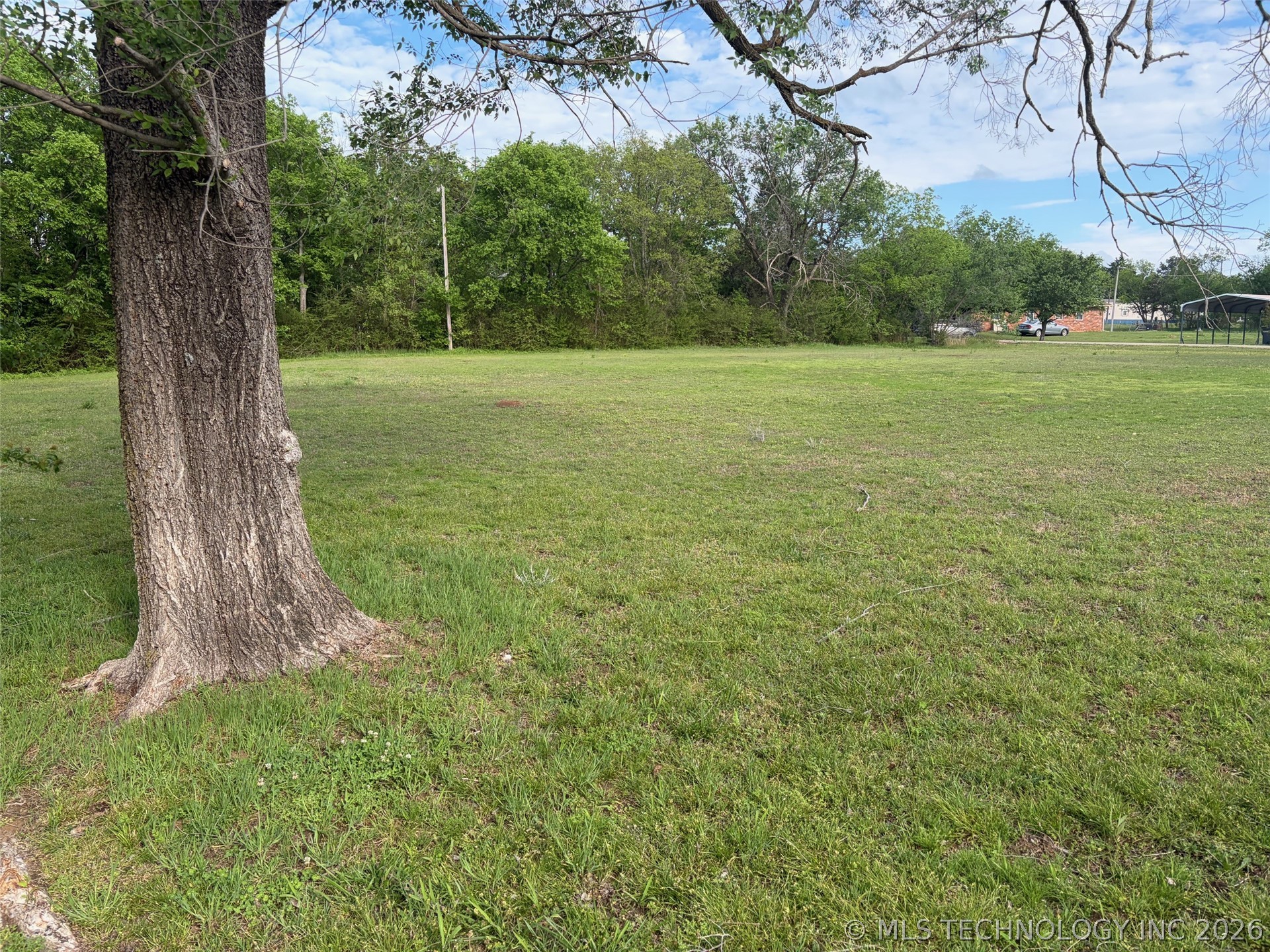 416 W Ash Street Maud OK 74854
