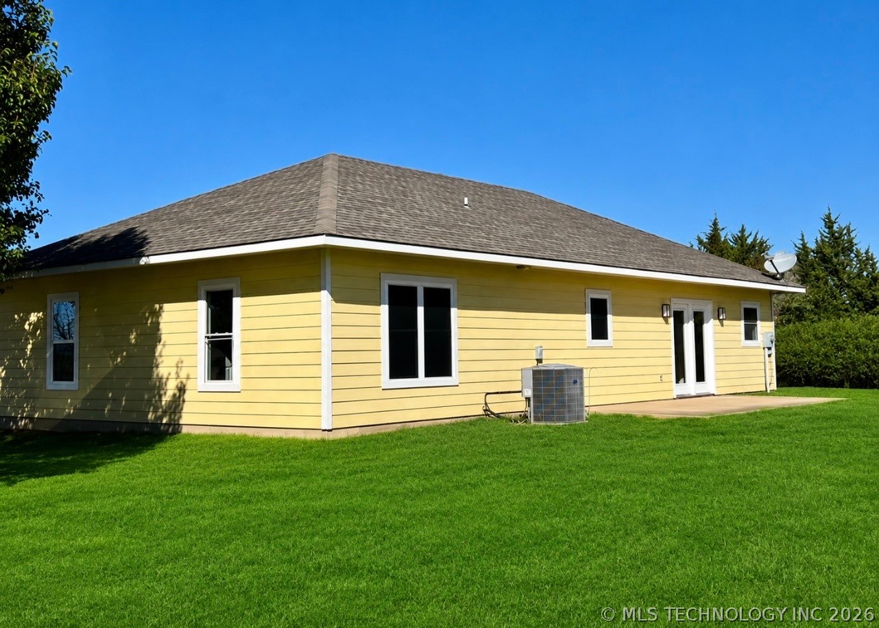 5856 S Highway 377 Kingston OK 73439