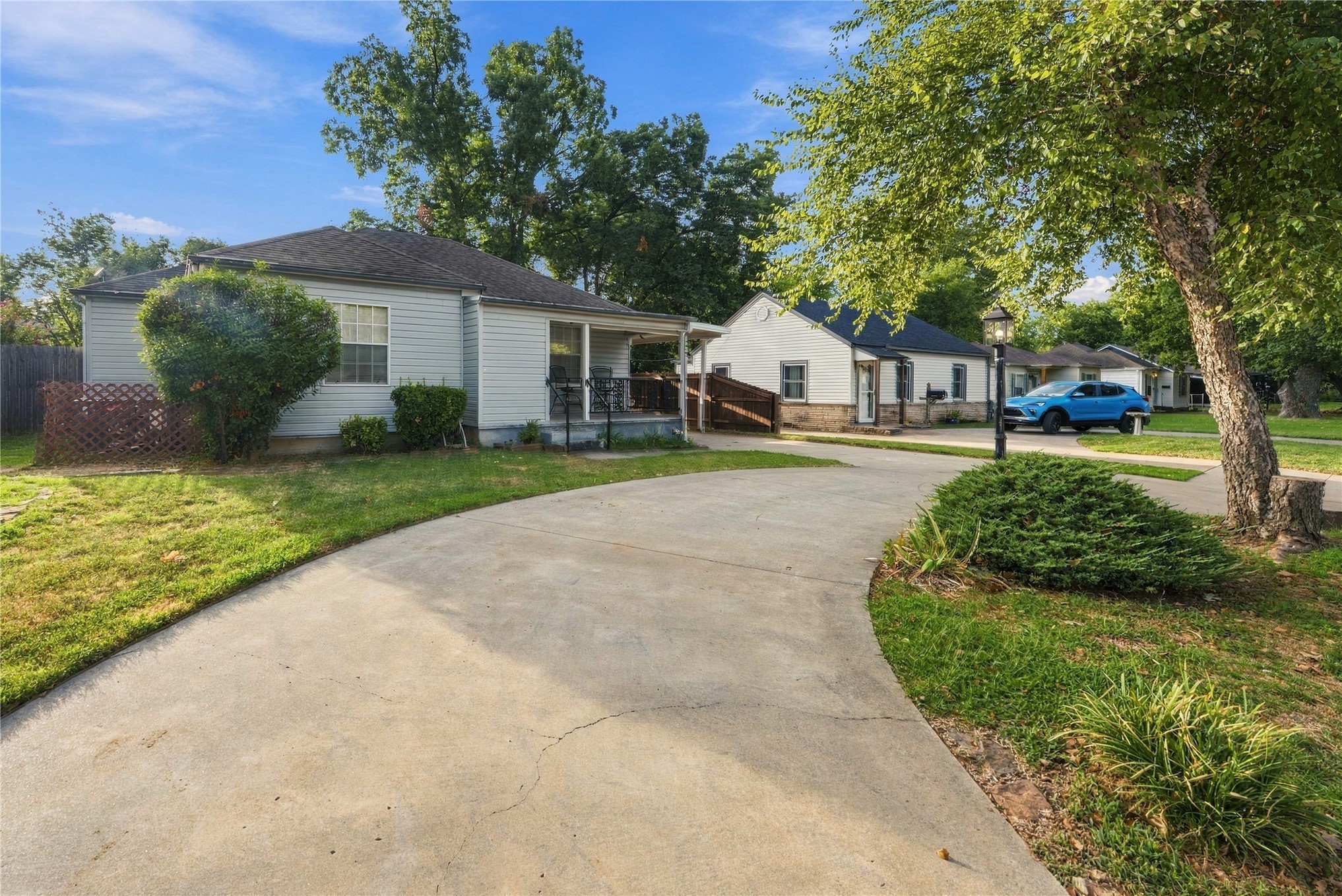 2127 S Oswego Avenue Tulsa OK 74114