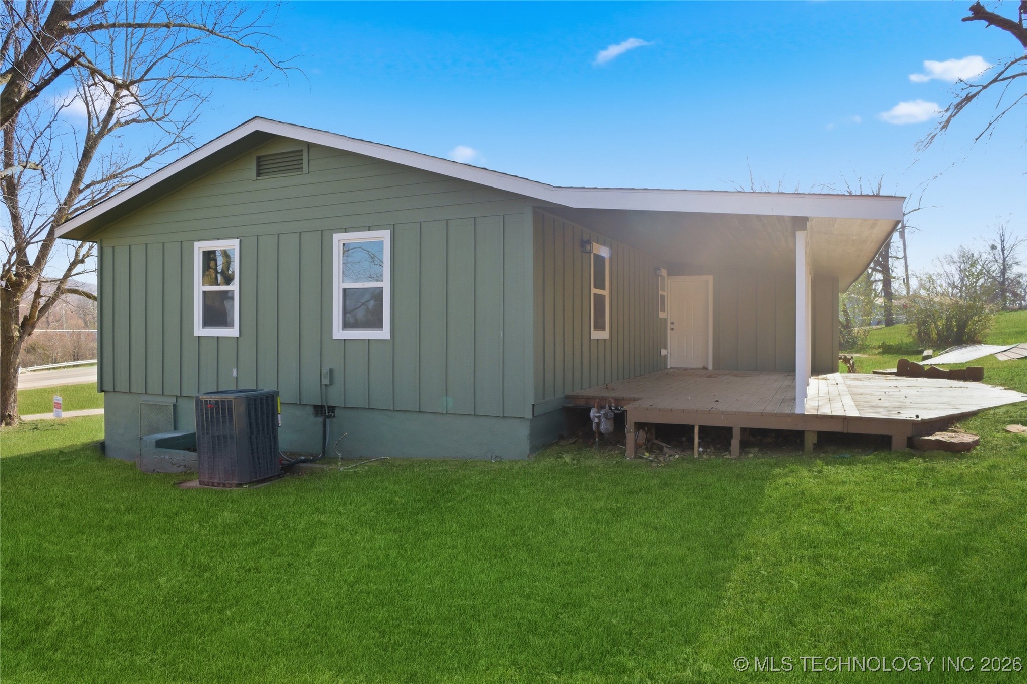 1126 S 2nd Street Stilwell OK 74960