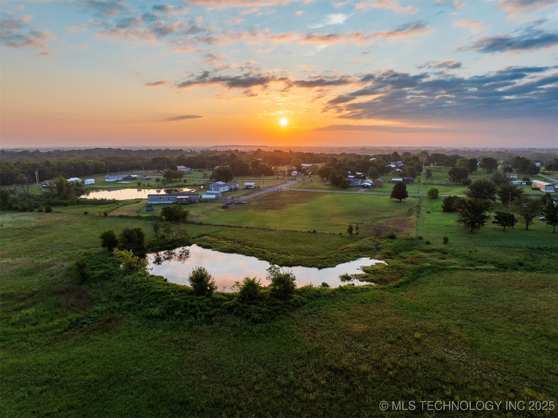 45022 E 201st Street S Porter OK 74454