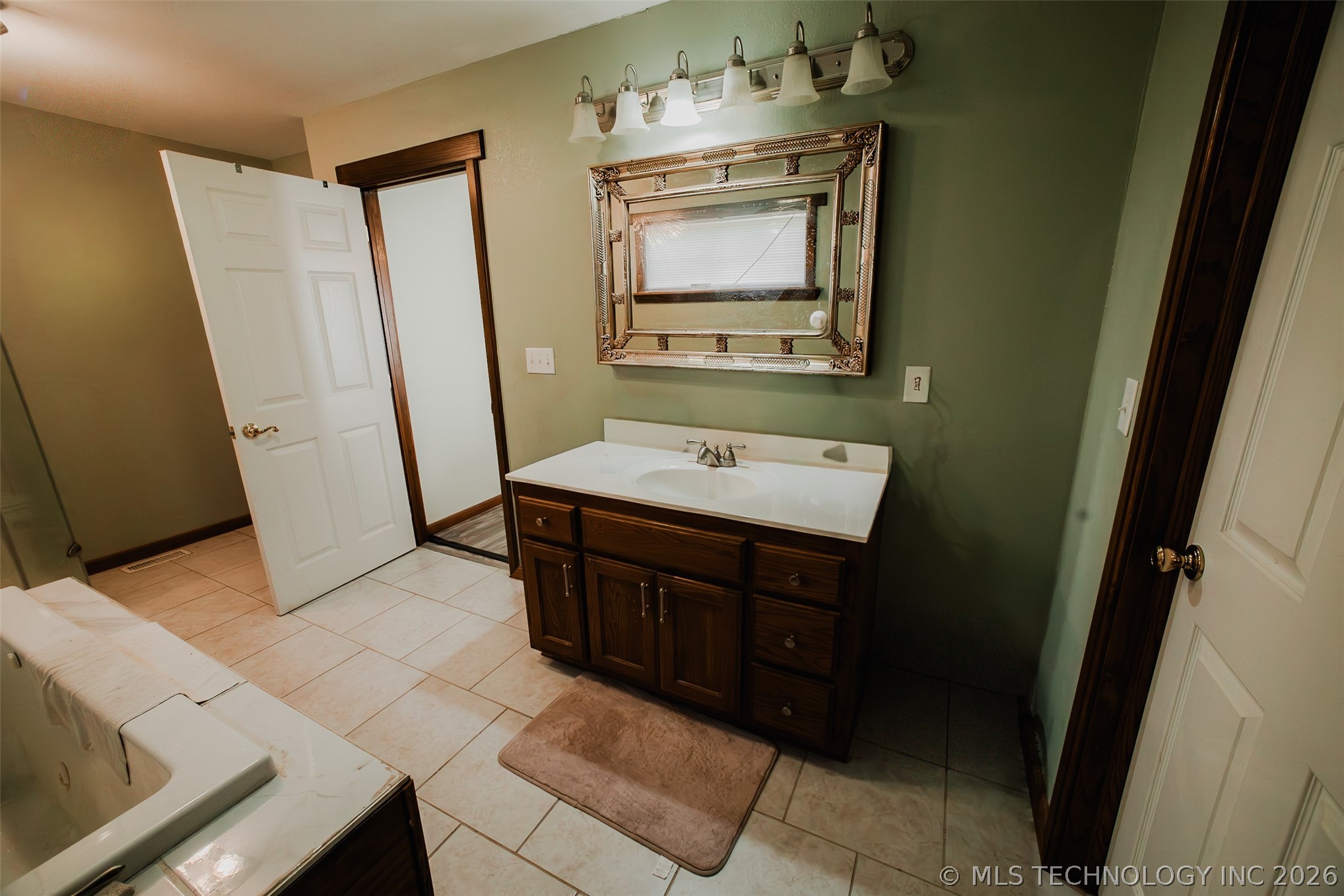 11915 S 24th Street W Oktaha OK 74450