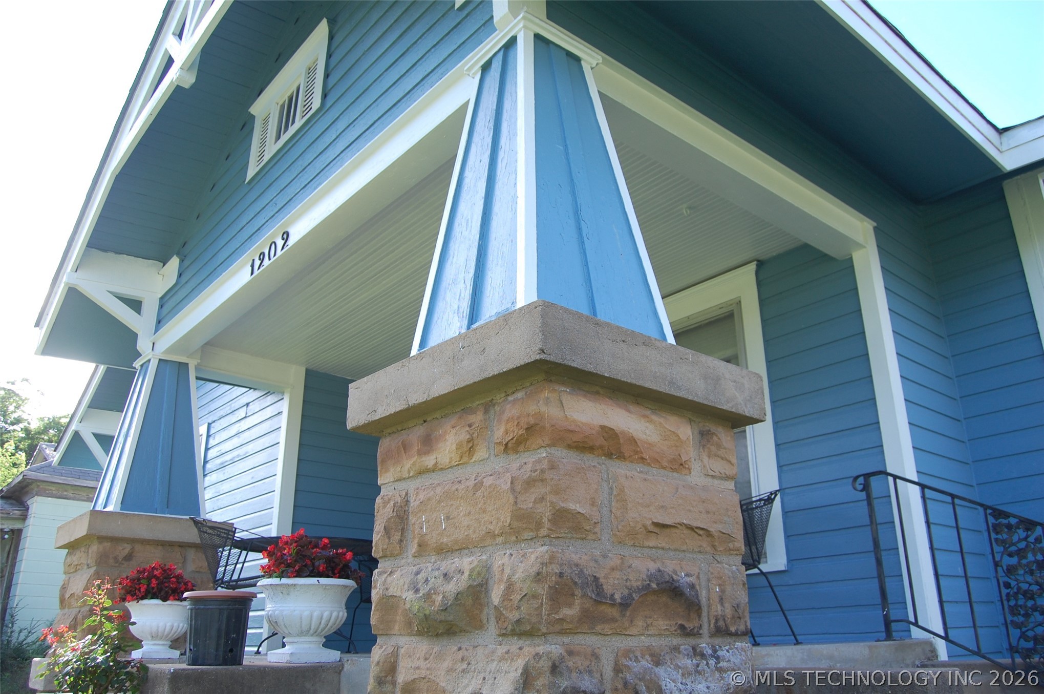 1202 W Broadway Street Henryetta OK 74437