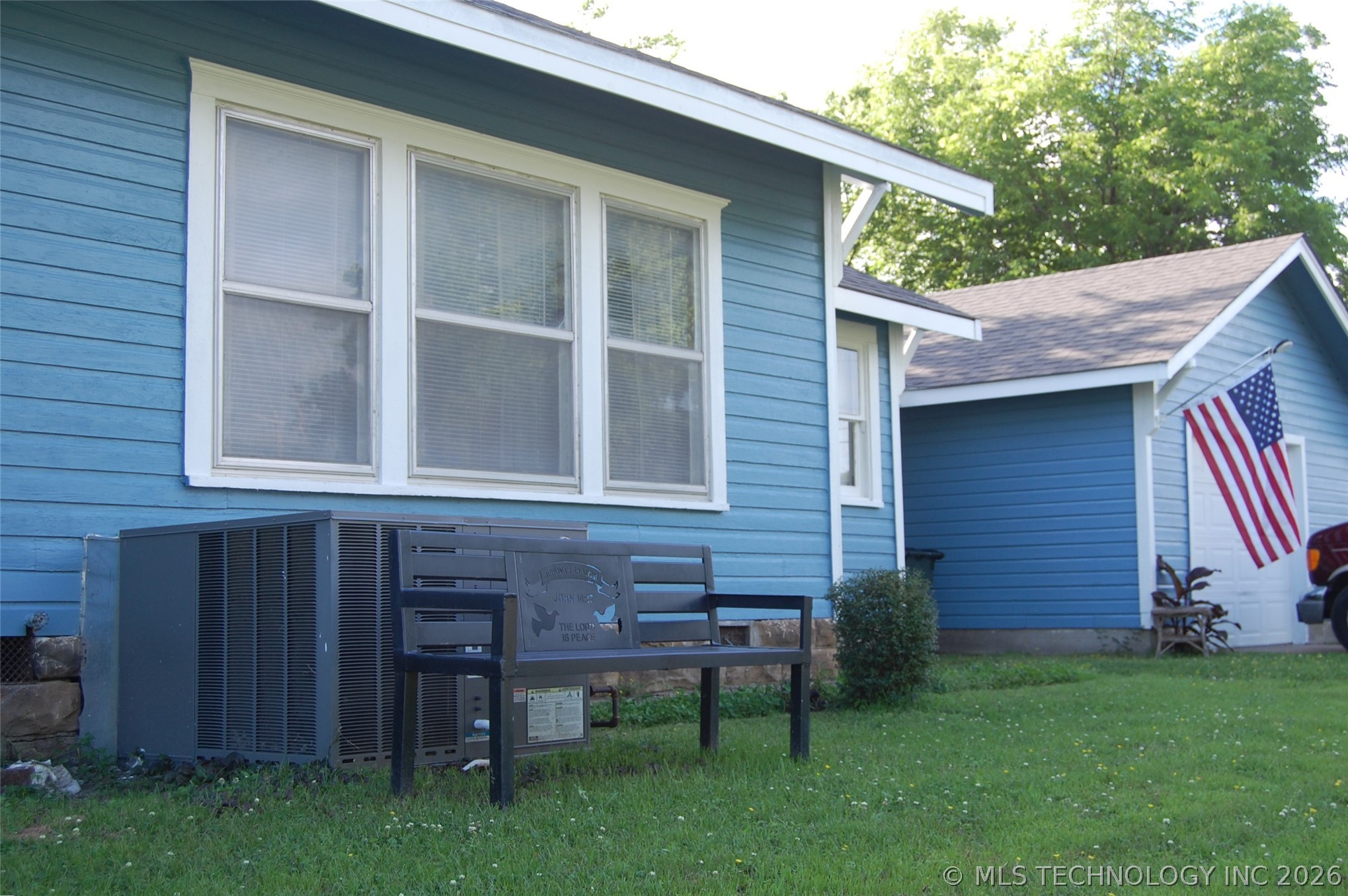 1202 W Broadway Street Henryetta OK 74437