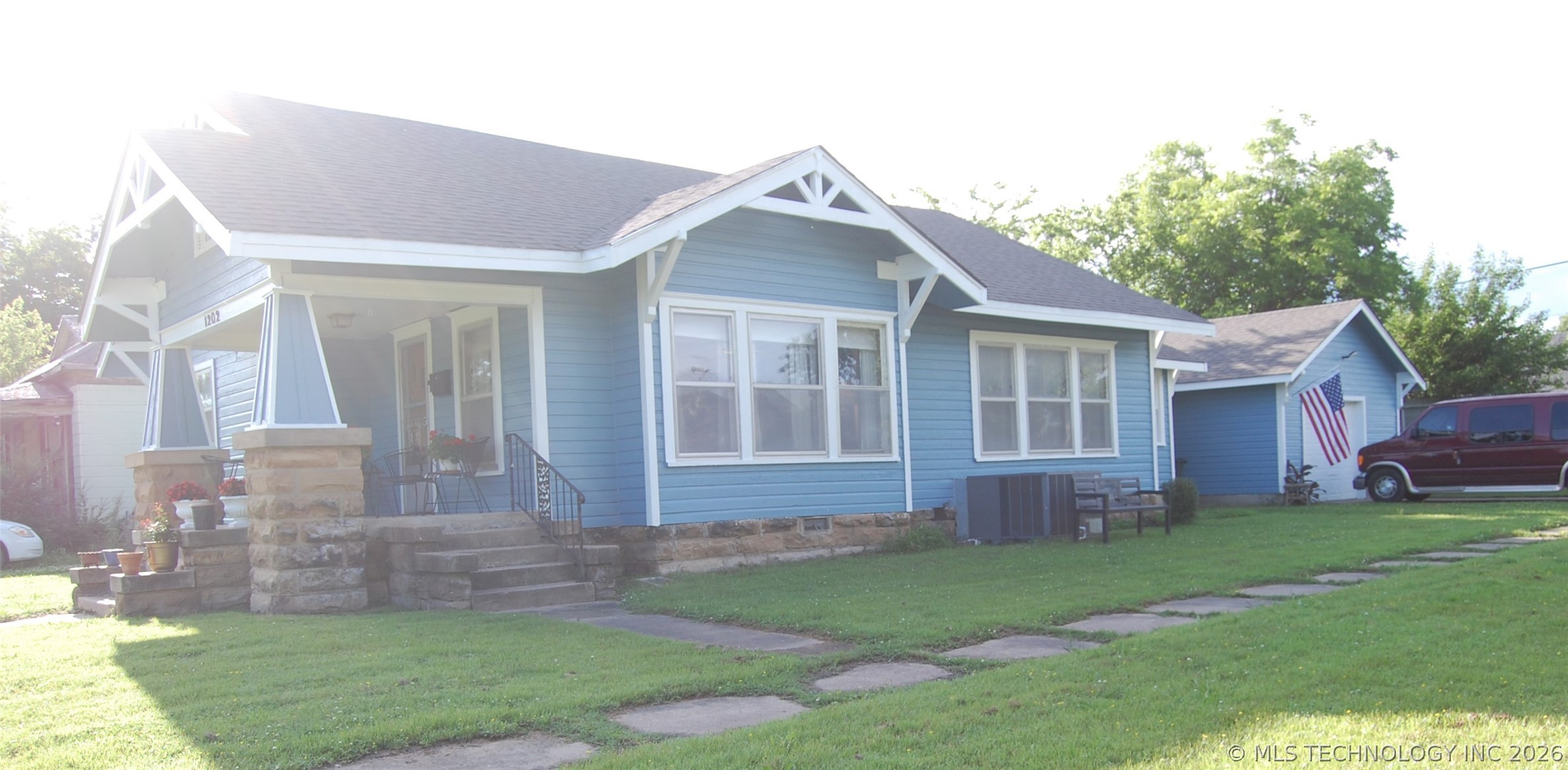 1202 W Broadway Street Henryetta OK 74437