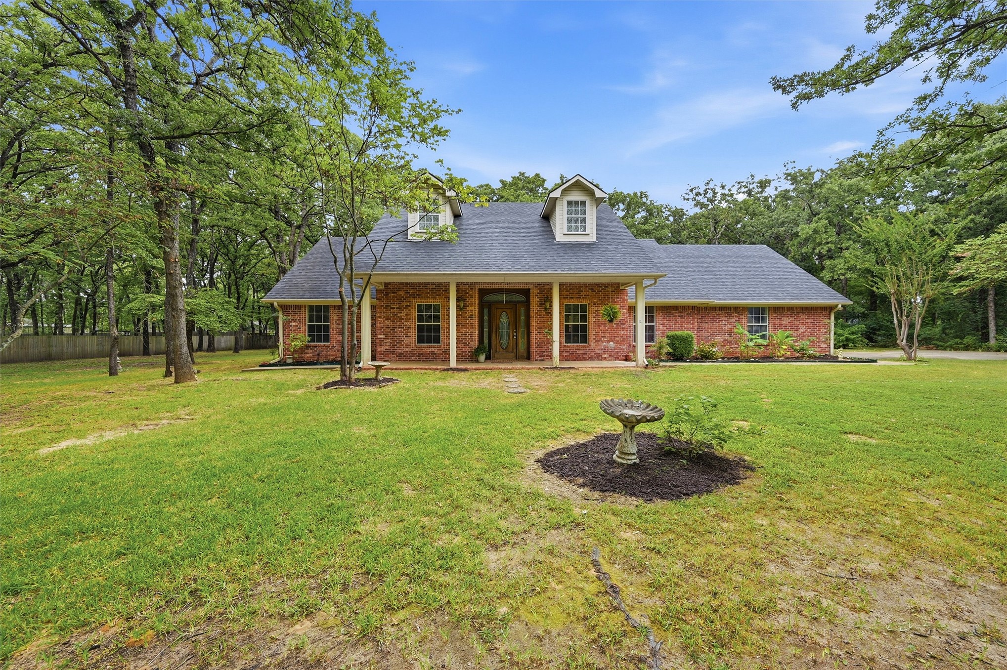 197 Green Oaks Cartwright OK 74731