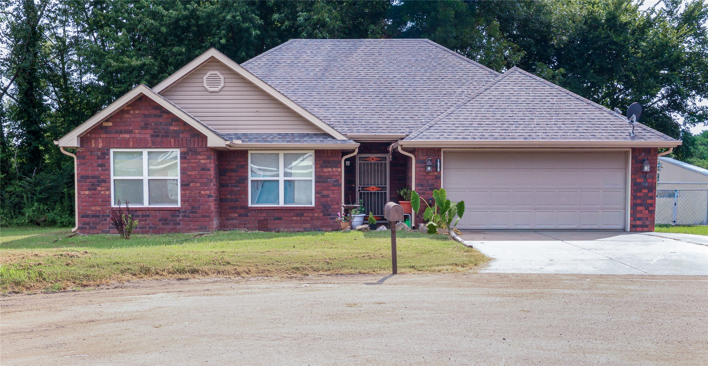 1520 Cherokee Rock Road Muldrow OK 74948