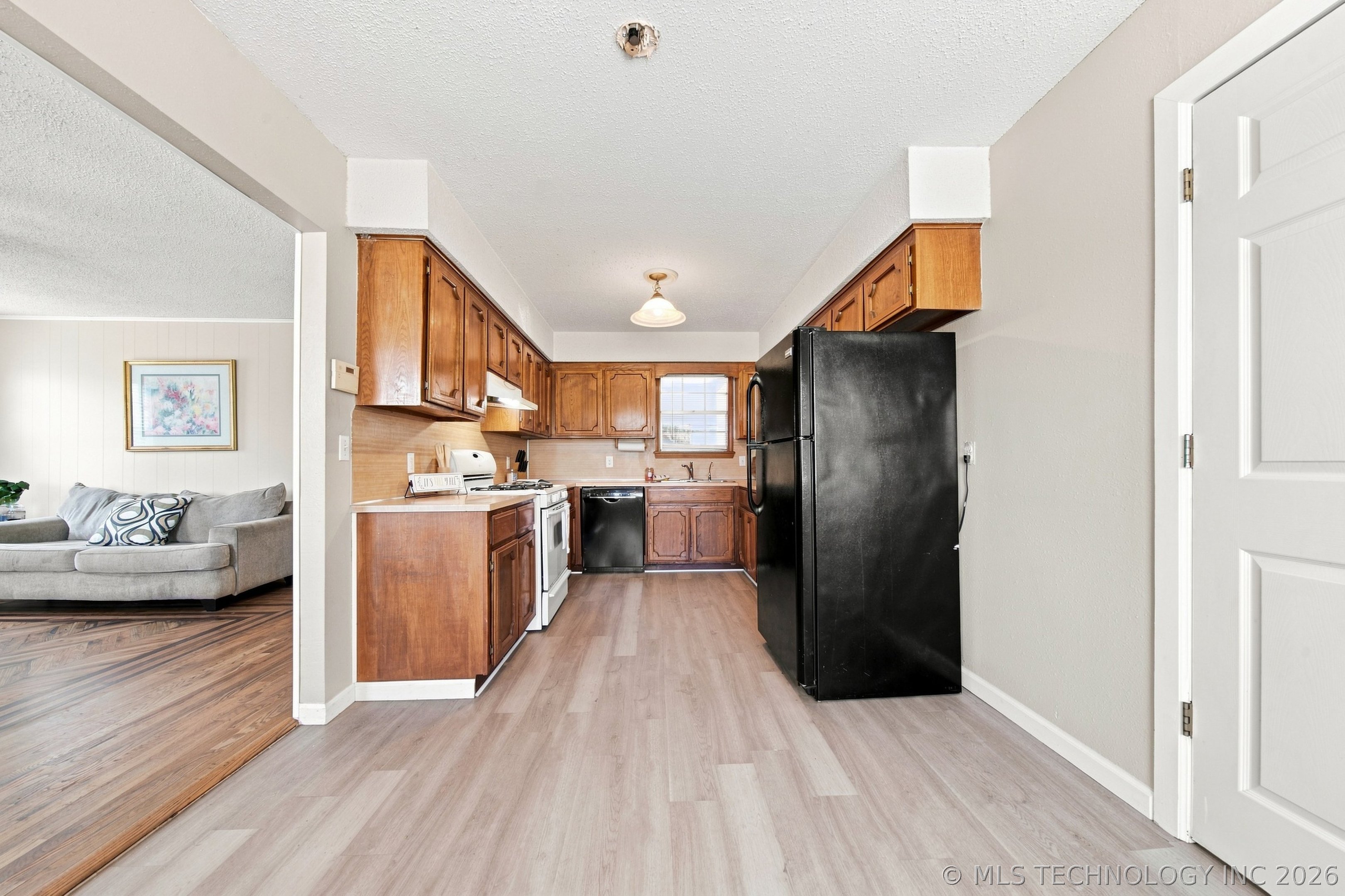 9021 E 56th Street Tulsa OK 74145