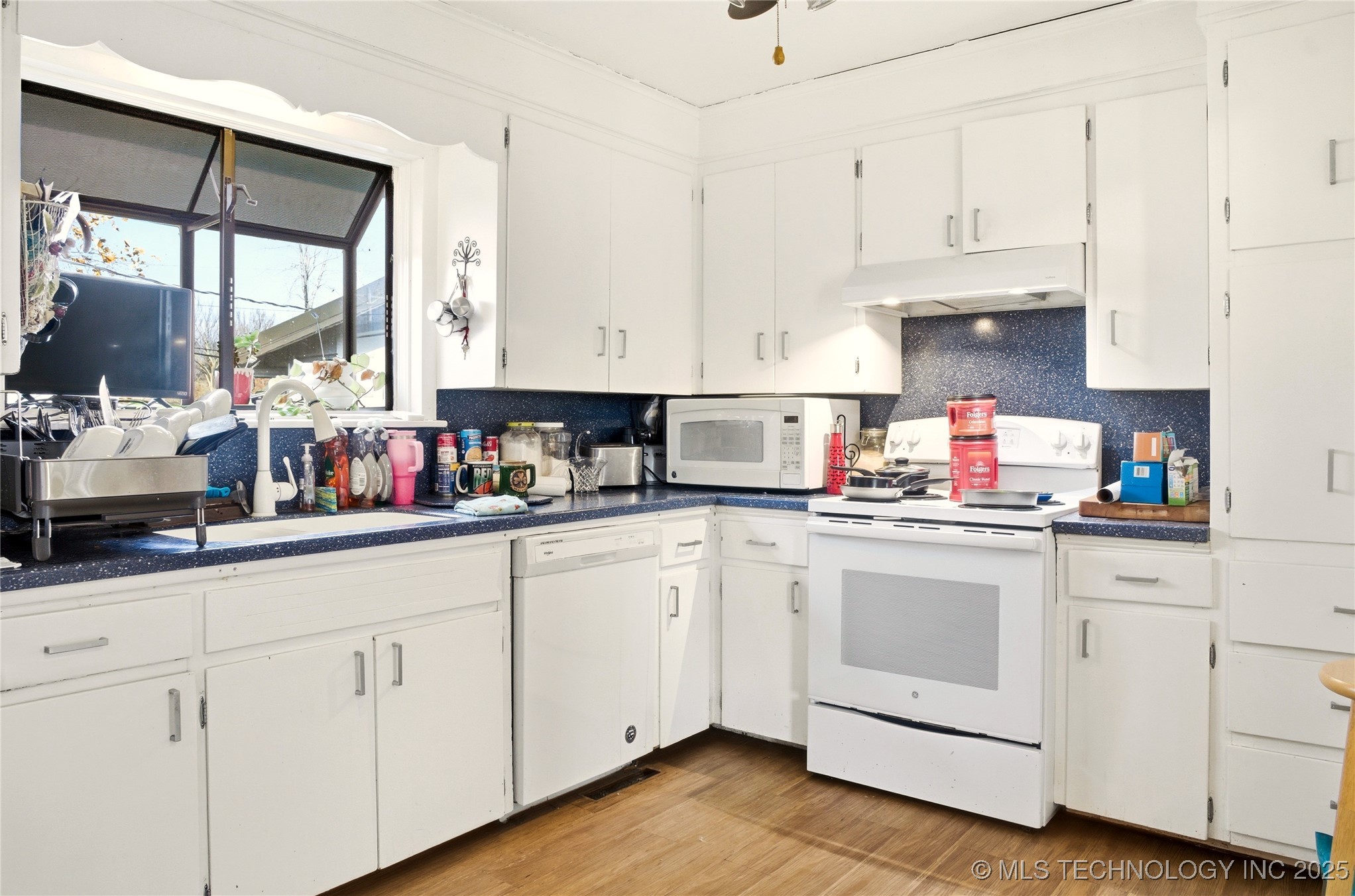 625 W Allison Avenue Stilwell OK 74960