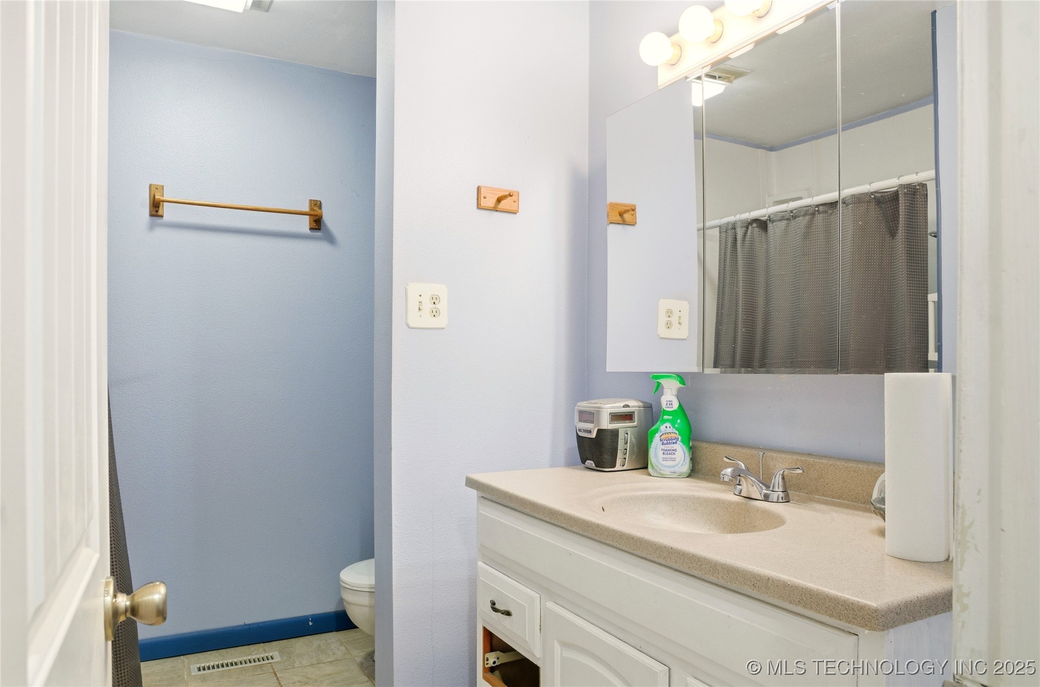 625 W Allison Avenue Stilwell OK 74960