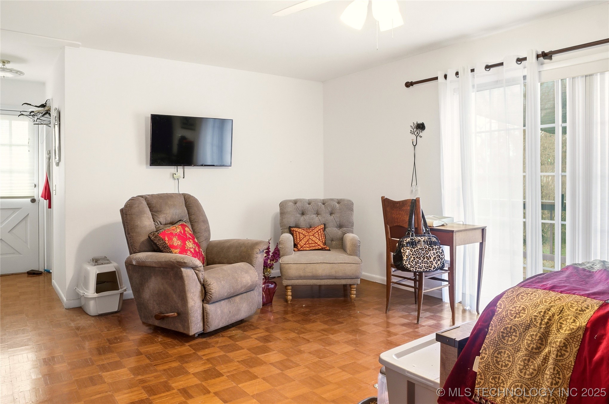625 W Allison Avenue Stilwell OK 74960