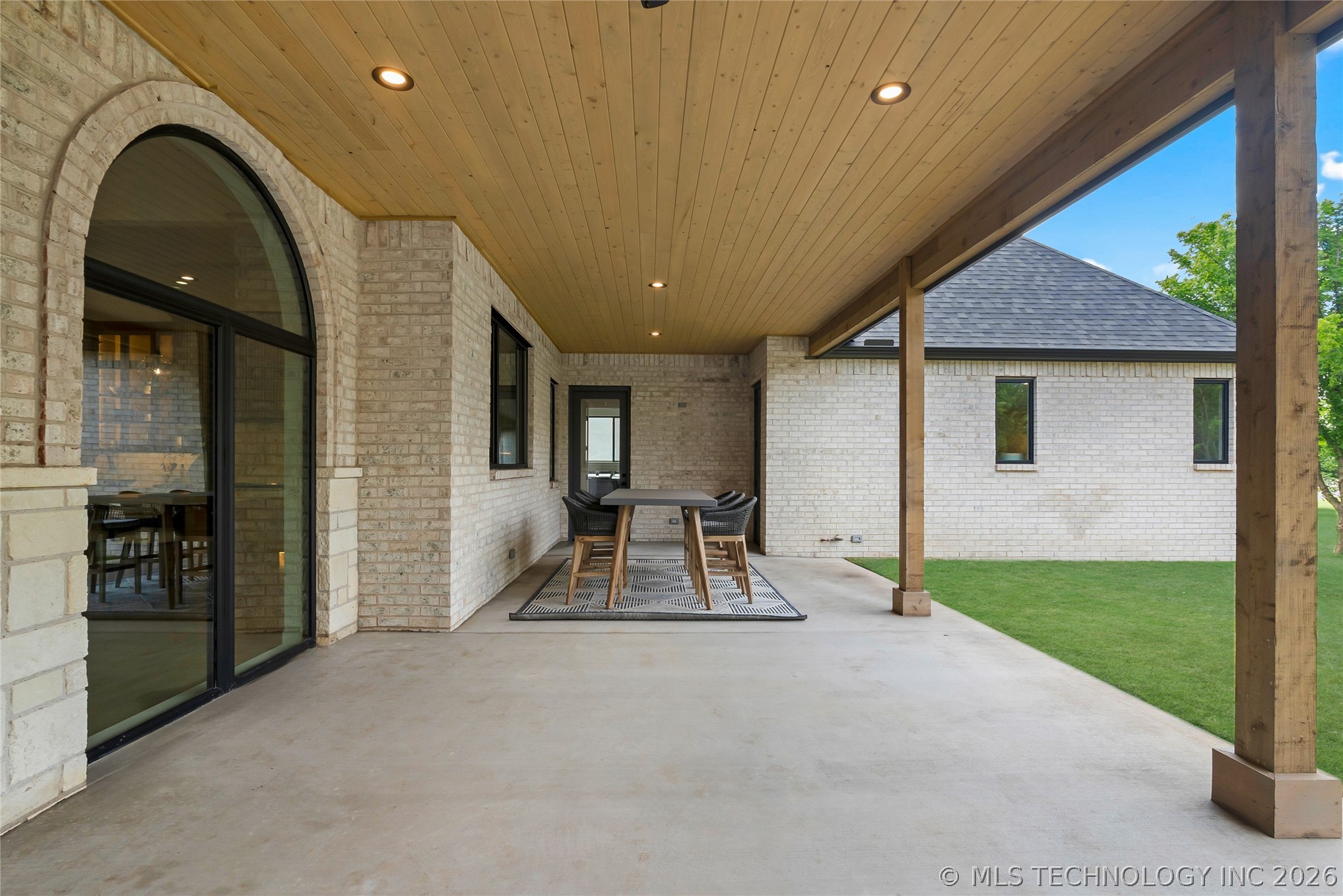 17763 E White Tail Cove Owasso OK 74055