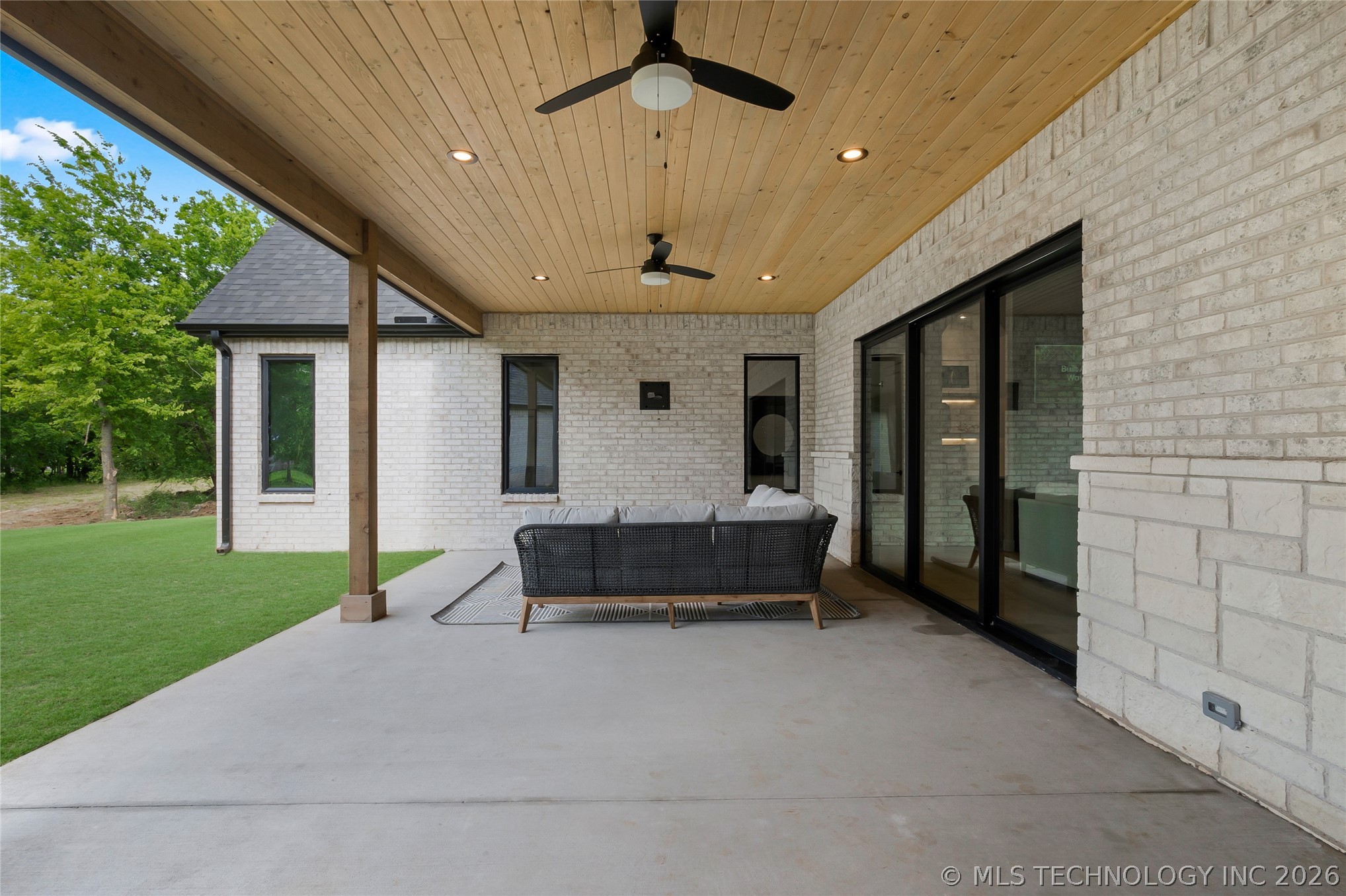 17763 E White Tail Cove Owasso OK 74055