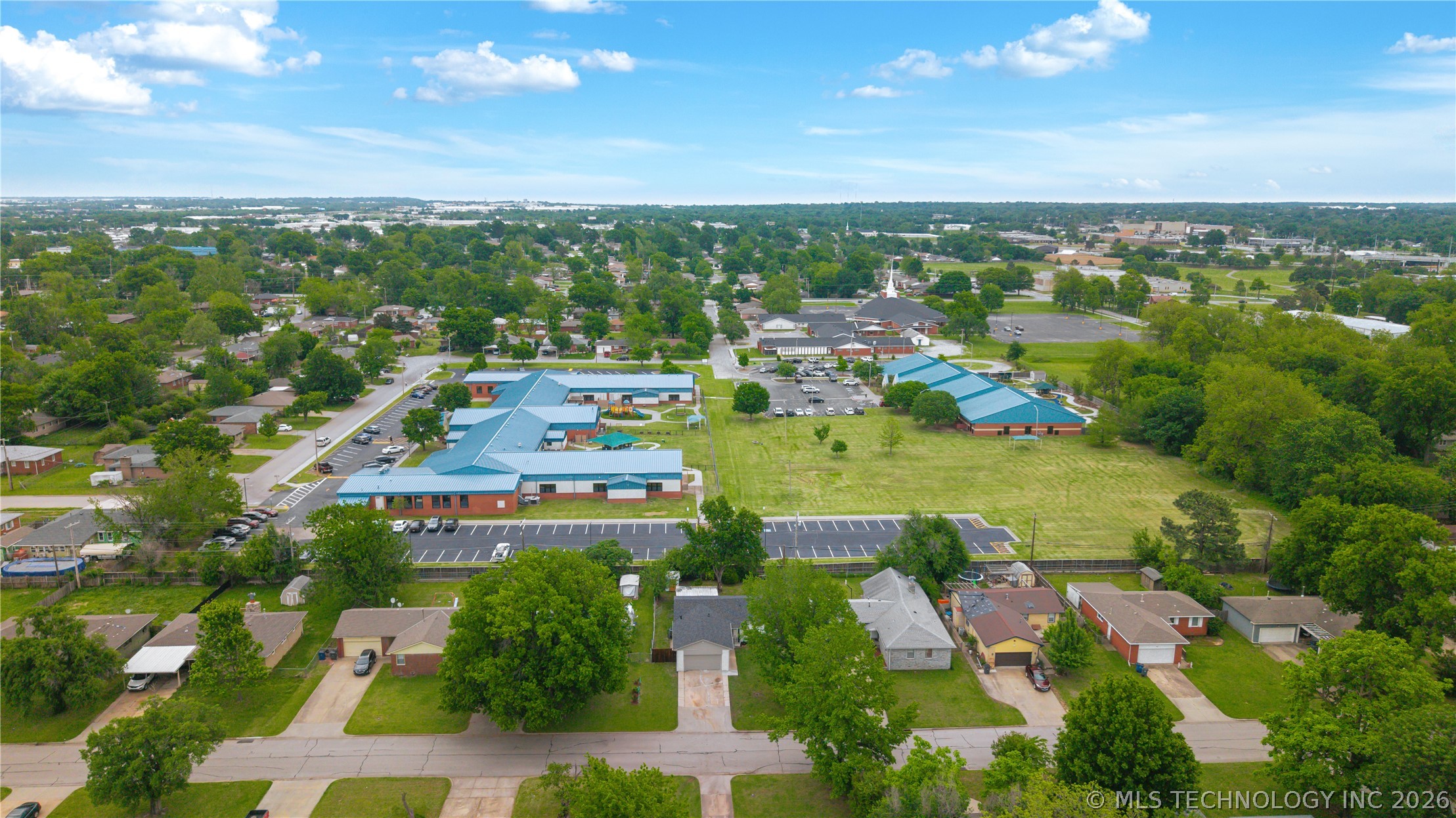 527 S 108th Eastavenue Tulsa OK 74128