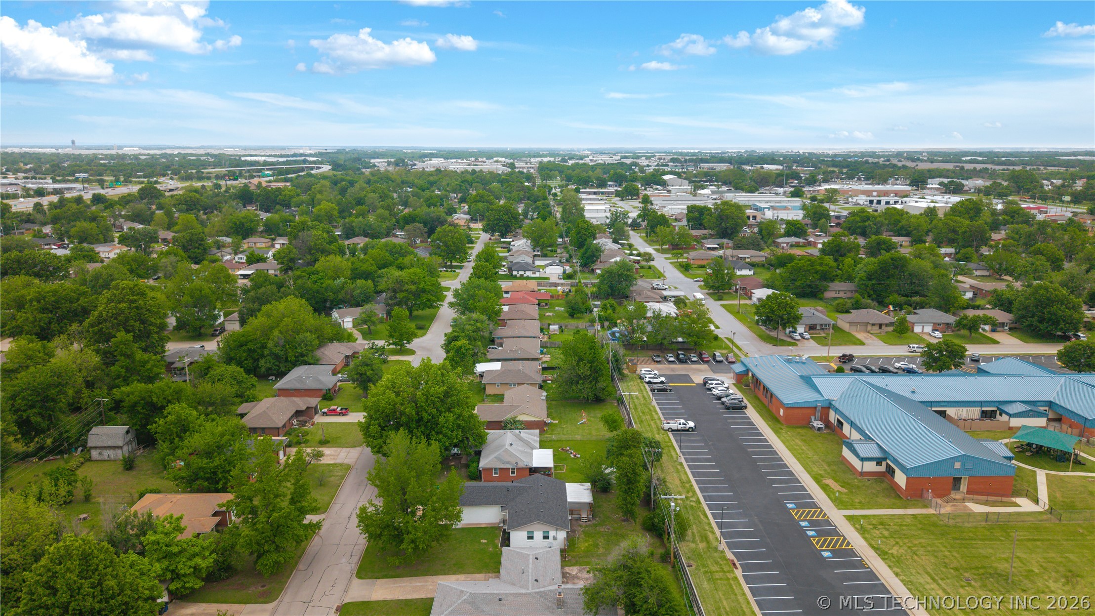 527 S 108th Eastavenue Tulsa OK 74128
