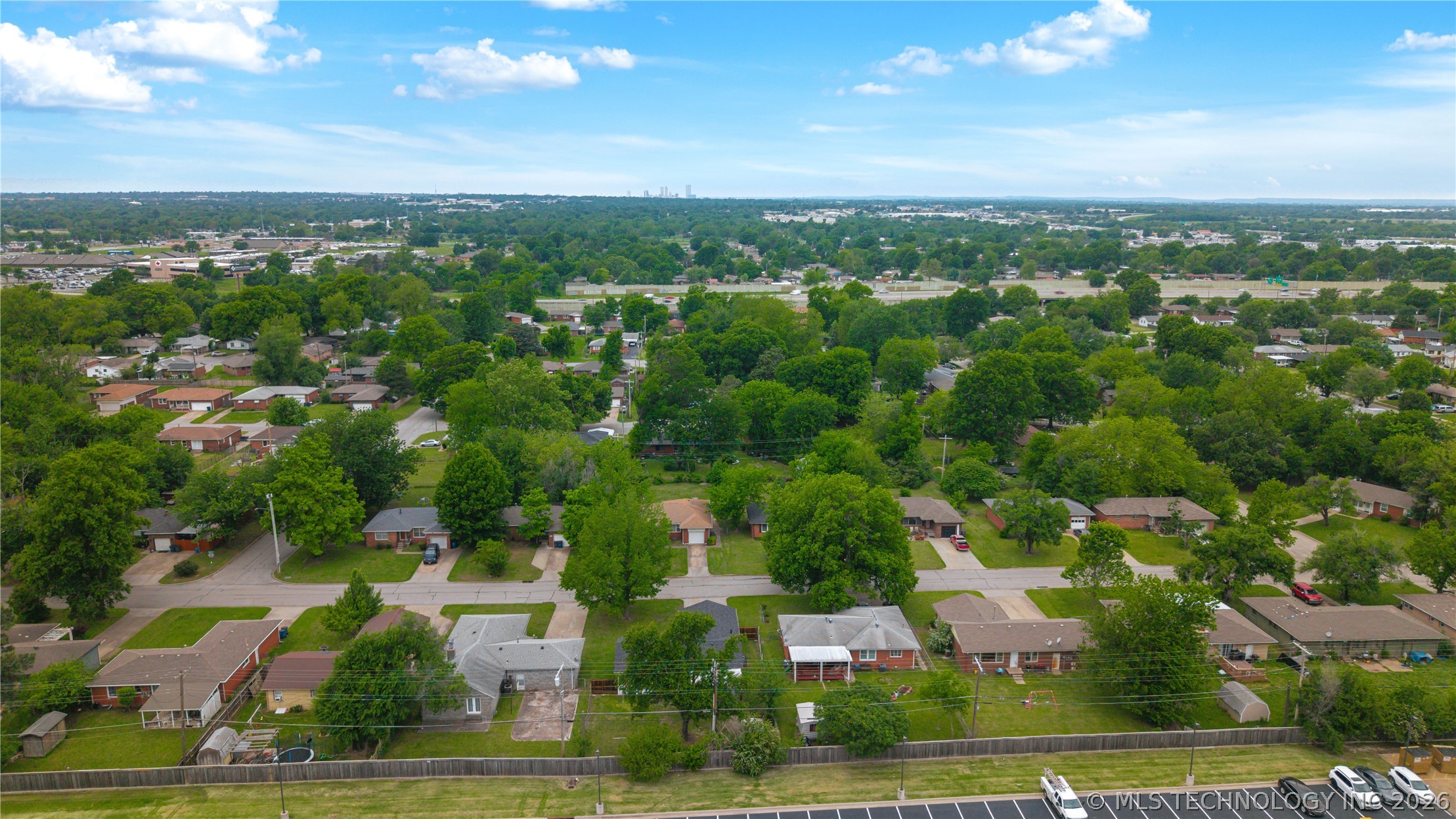 527 S 108th Eastavenue Tulsa OK 74128