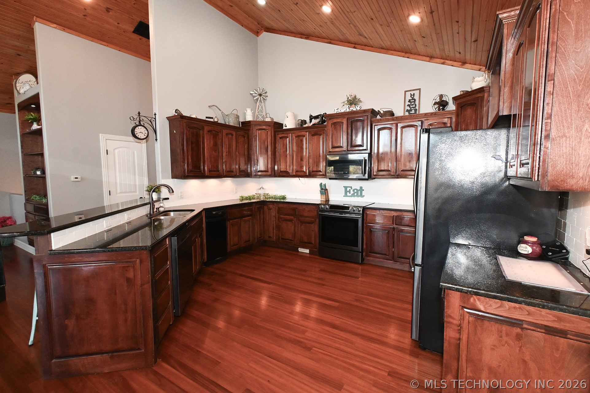 21800 W 863 Park Hill OK 74451