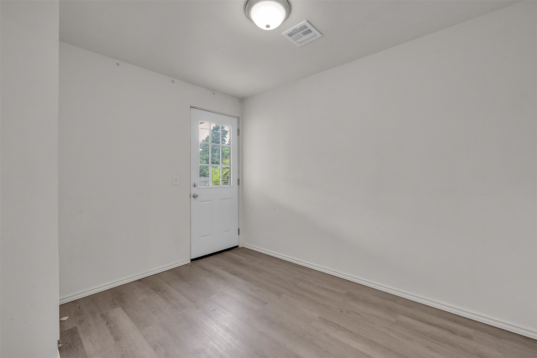 44 S 71st Eastavenue Tulsa OK 74112