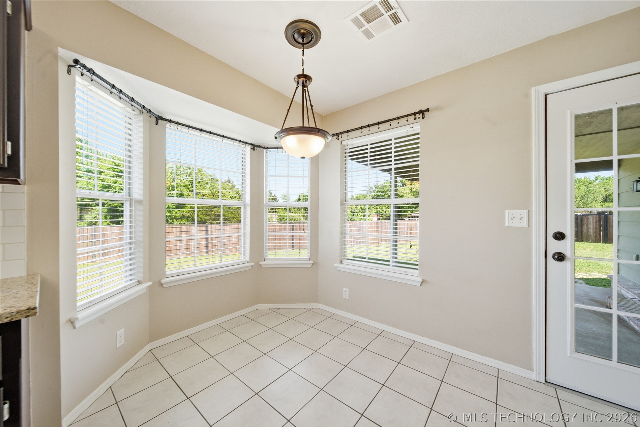 302 W 37th Place Sand Springs OK 74063