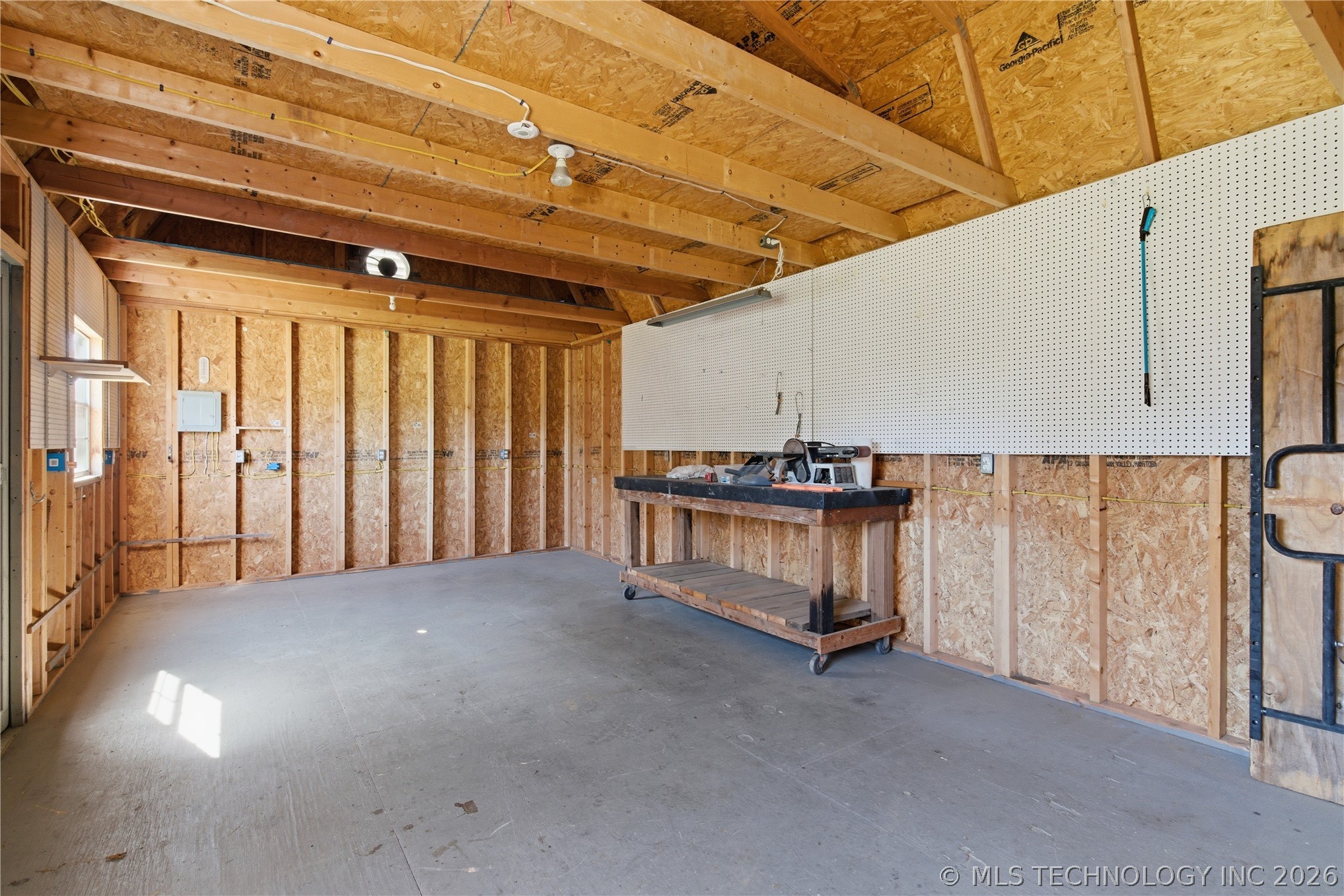 302 W 37th Place Sand Springs OK 74063