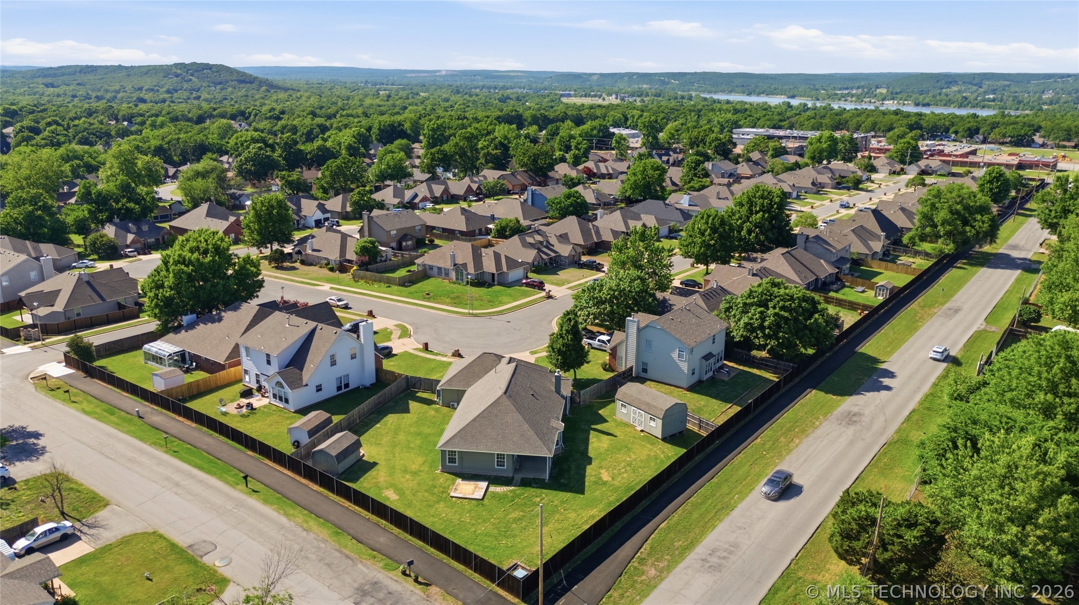 302 W 37th Place Sand Springs OK 74063