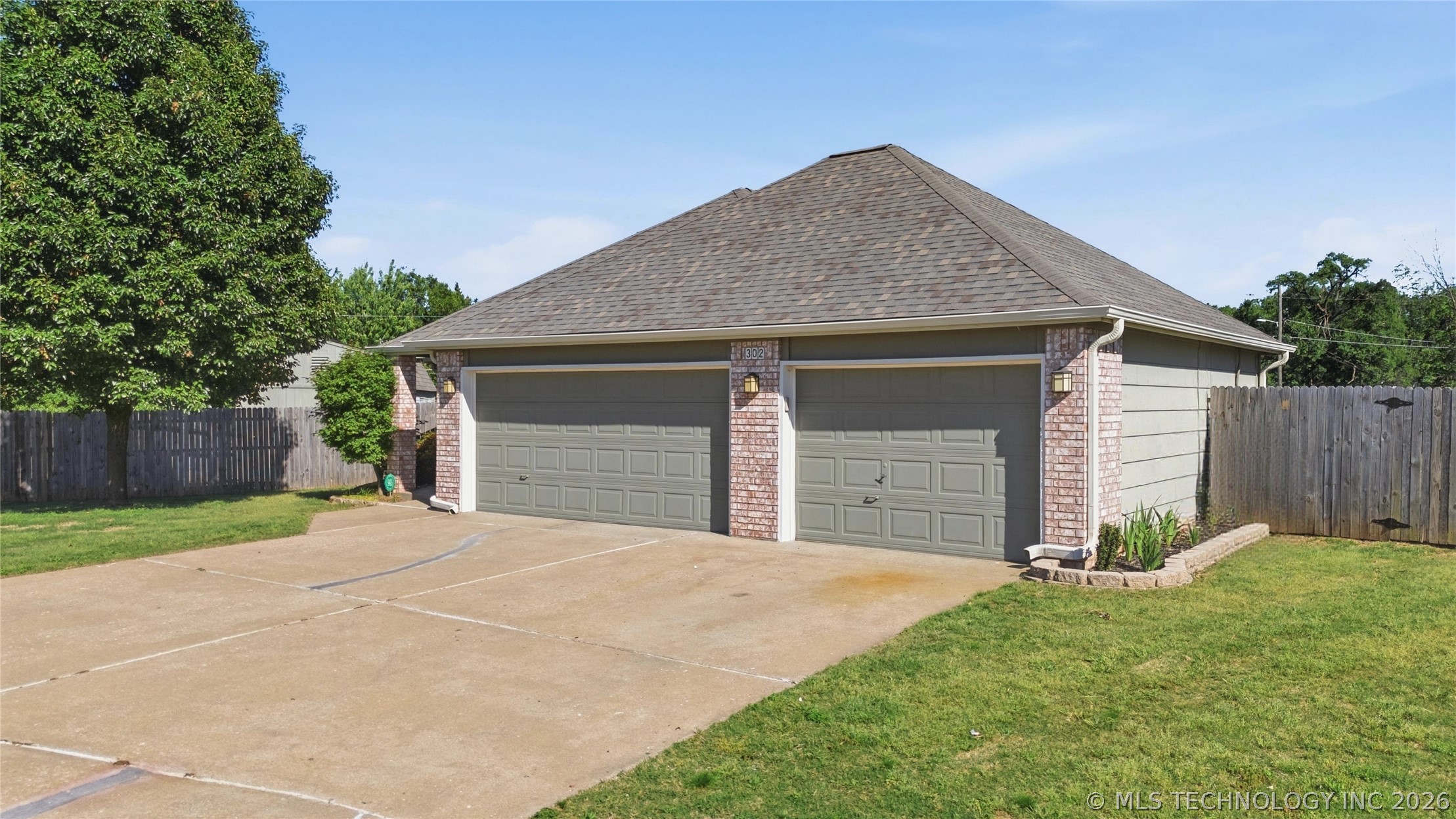 302 W 37th Place Sand Springs OK 74063