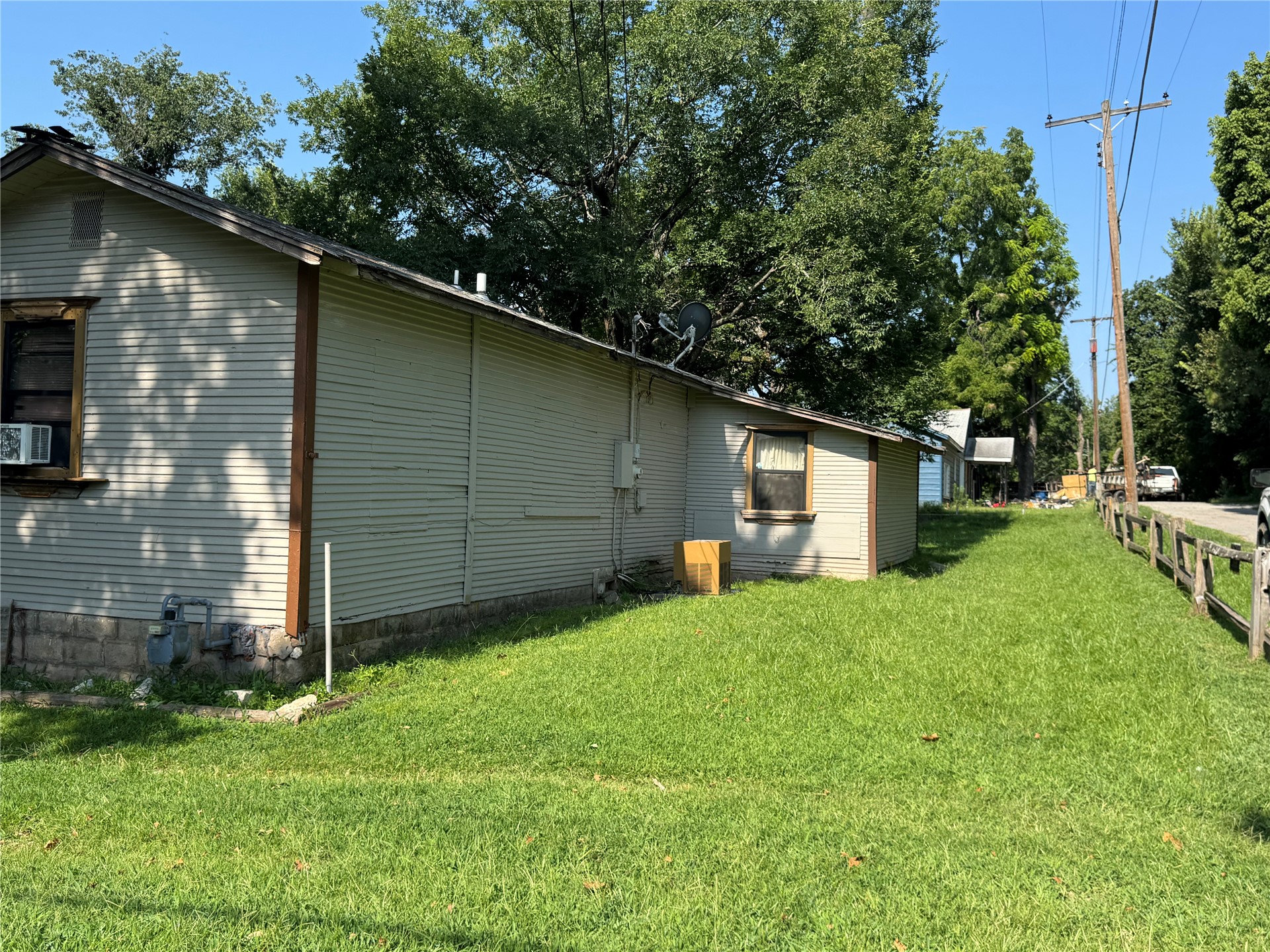 402 S 72nd West Westavenue Tulsa OK 74127