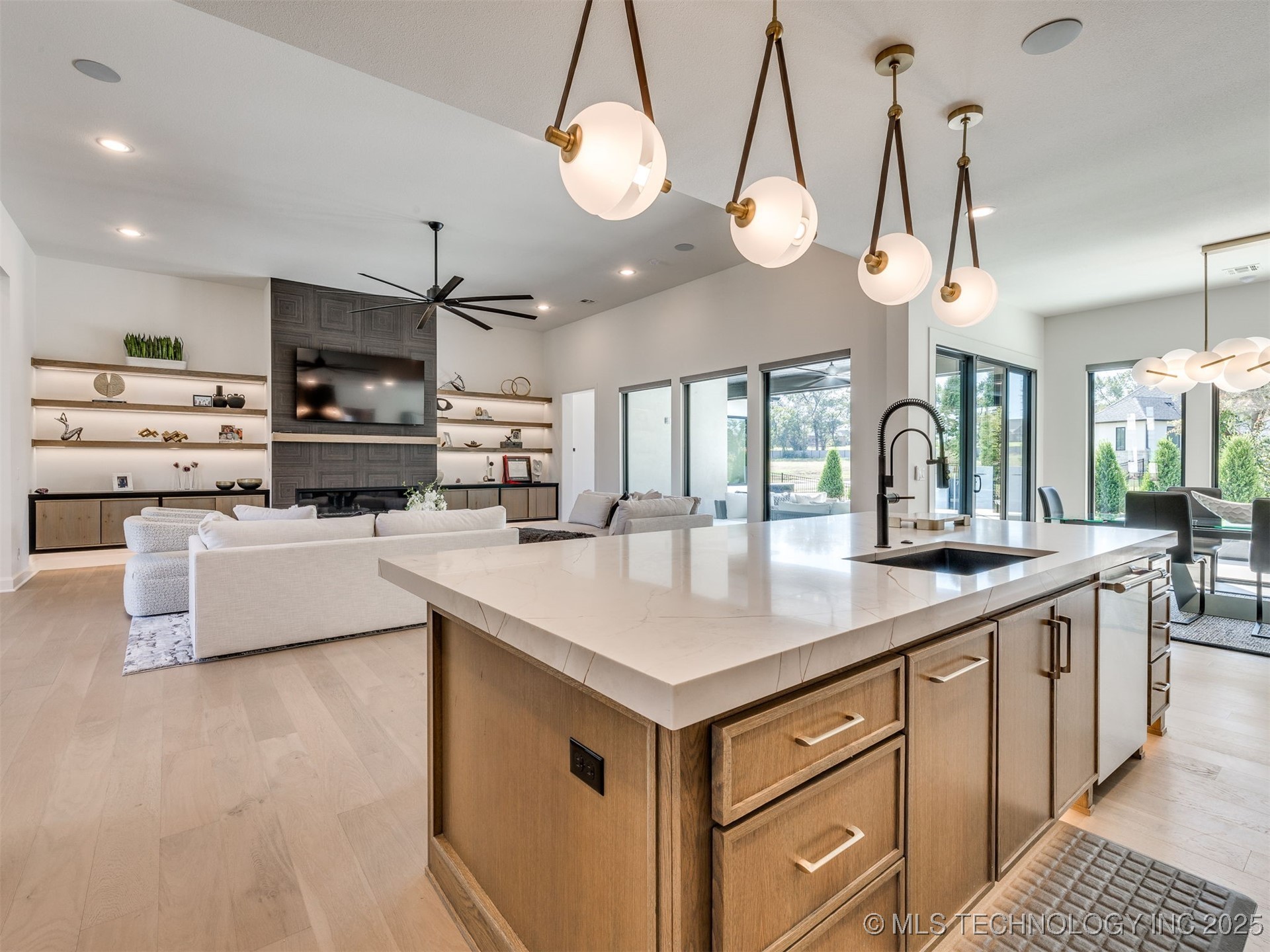 8707 E Elgin Street Broken Arrow OK 74014