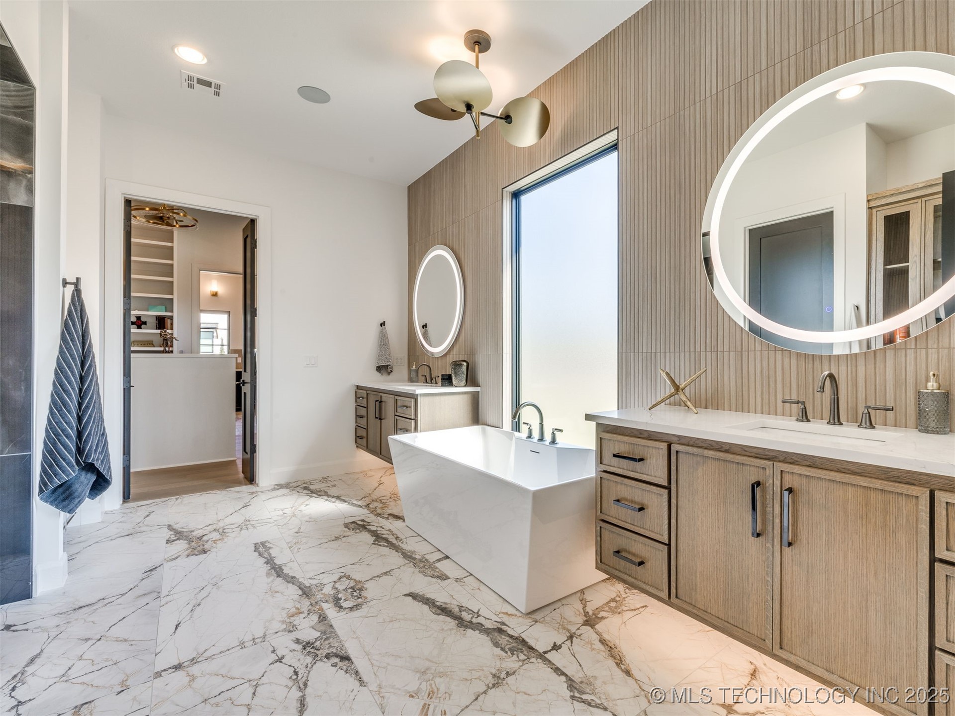 8707 E Elgin Street Broken Arrow OK 74014