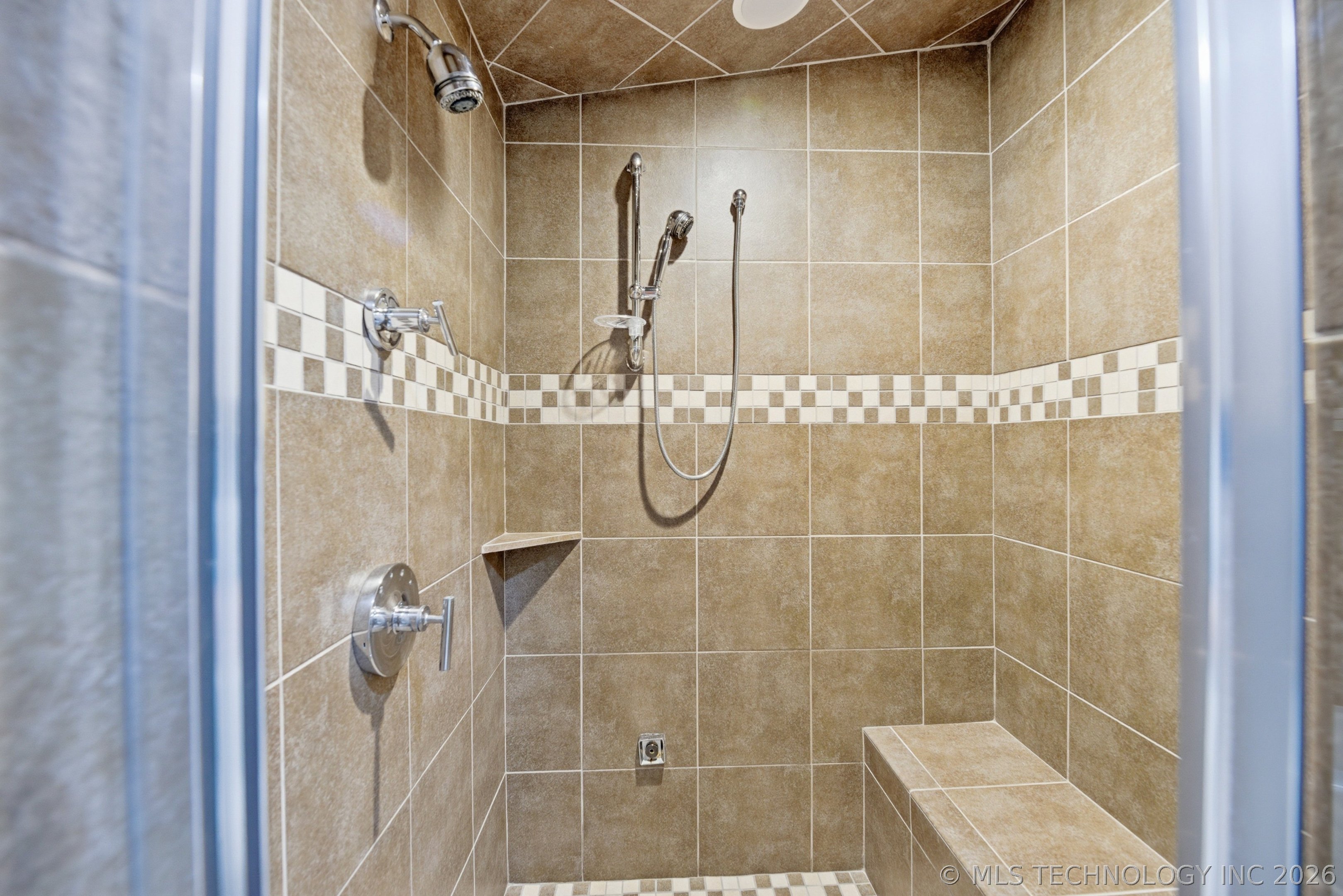 6635 E 107th Street Tulsa OK 74133