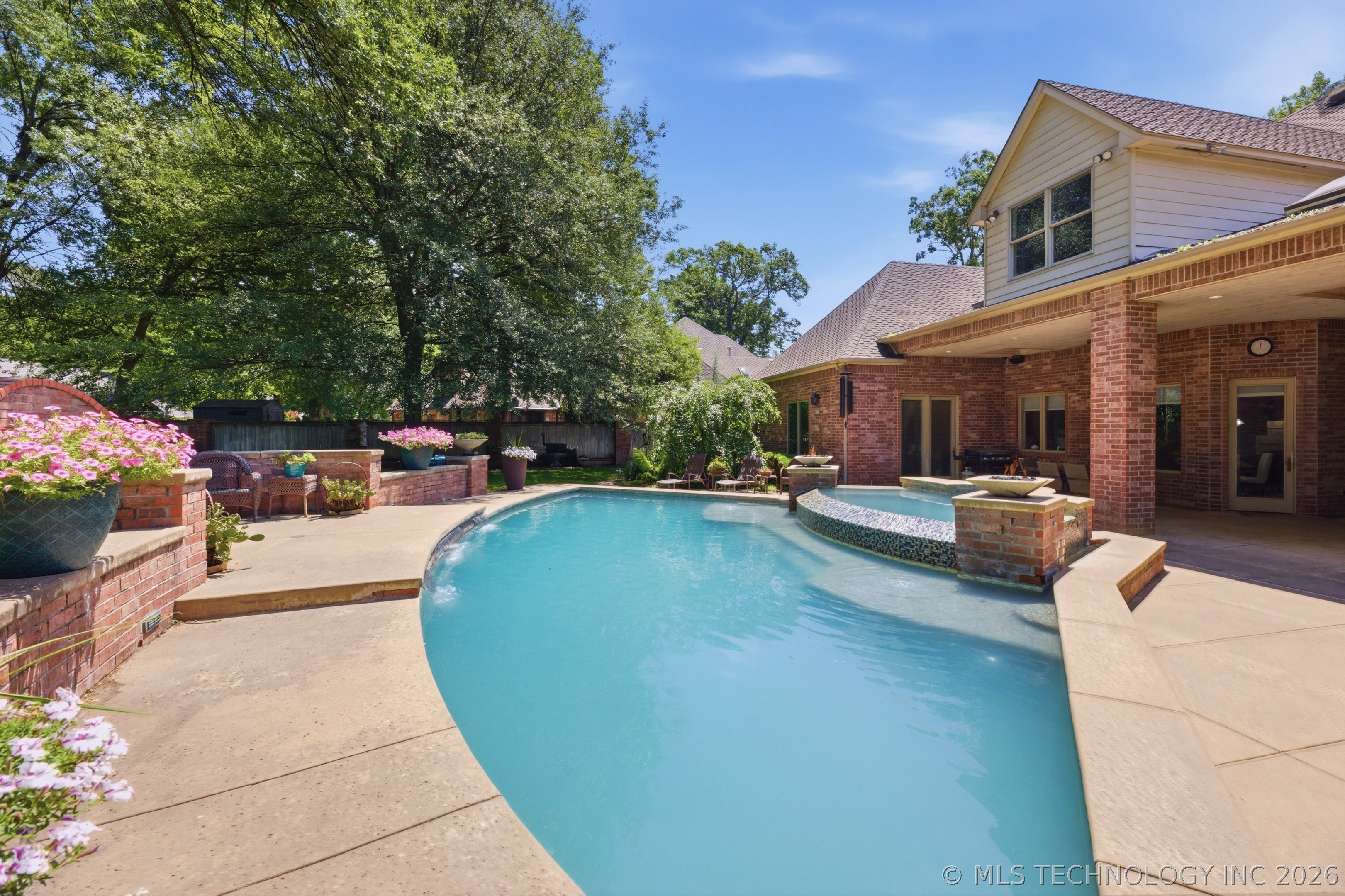 6635 E 107th Street Tulsa OK 74133