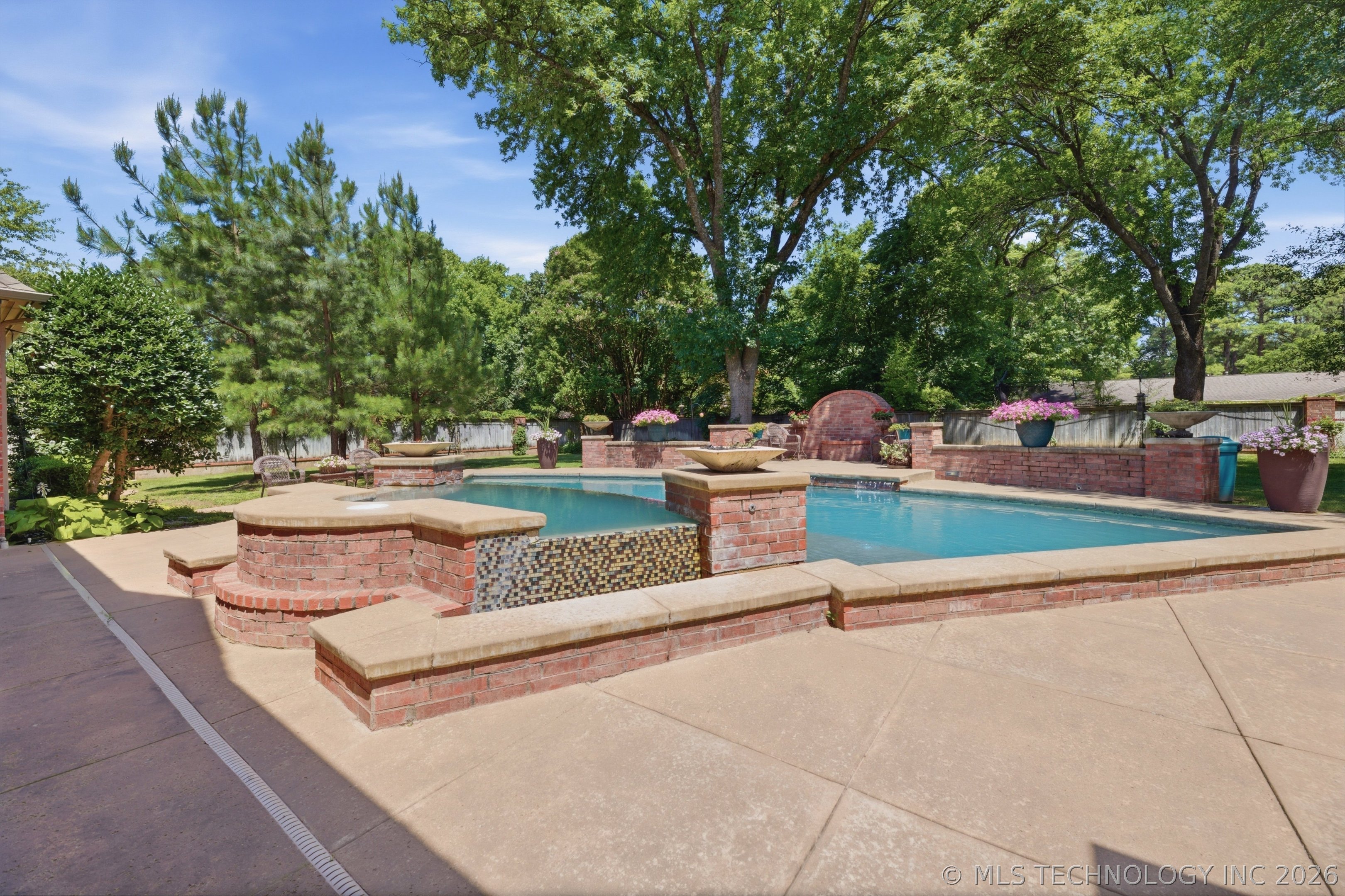 6635 E 107th Street Tulsa OK 74133