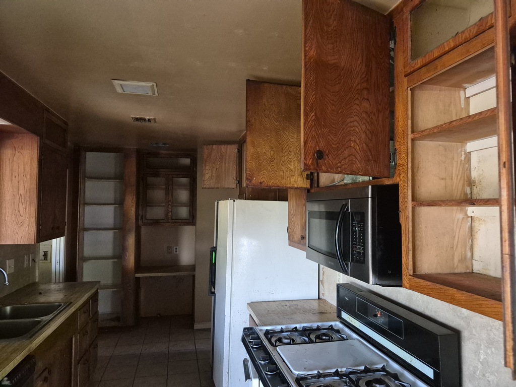 300 7th Avenue Warner OK 74469