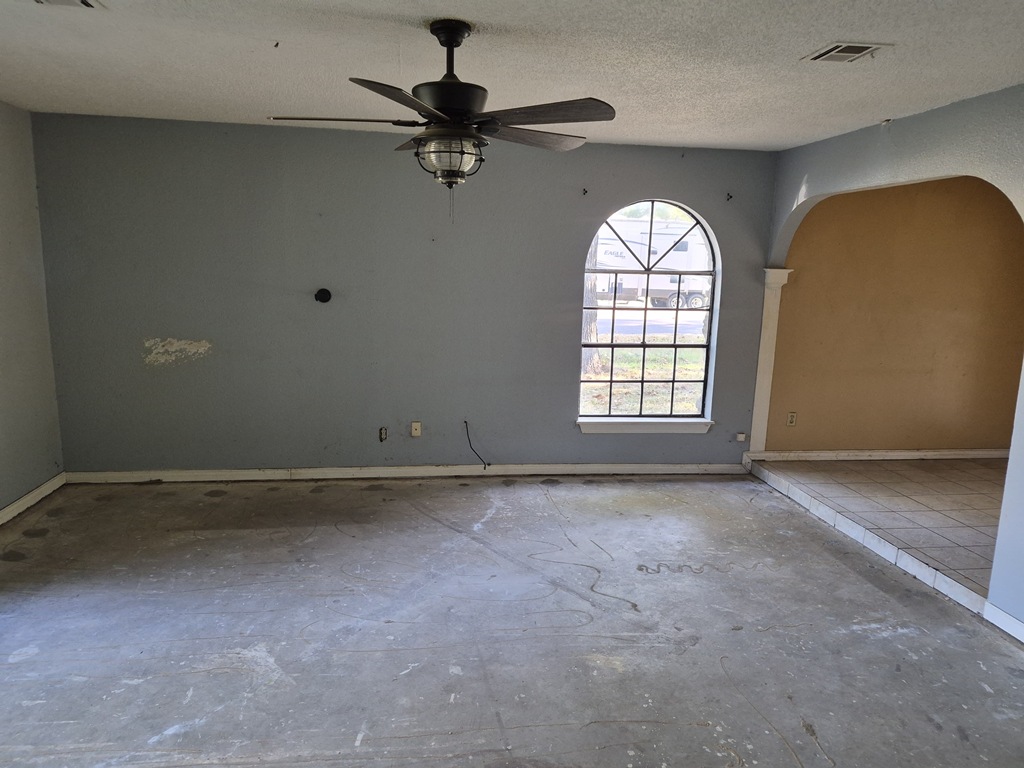 300 7th Avenue Warner OK 74469