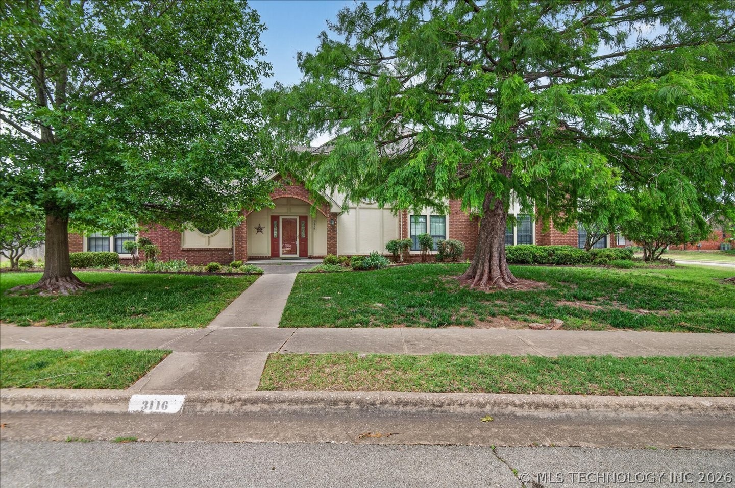 3116 Camelot Drive Bartlesville OK 74006