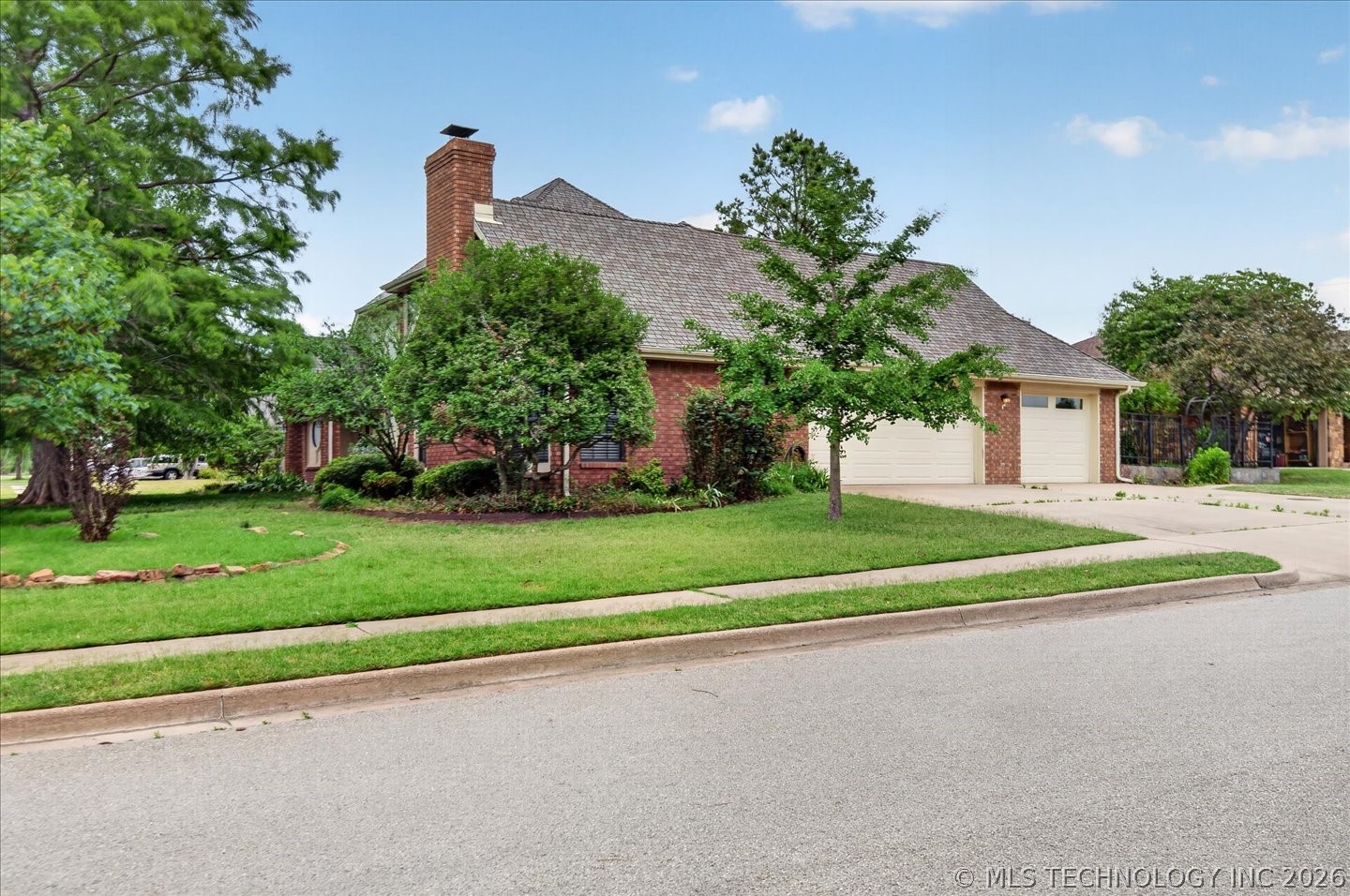 3116 Camelot Drive Bartlesville OK 74006